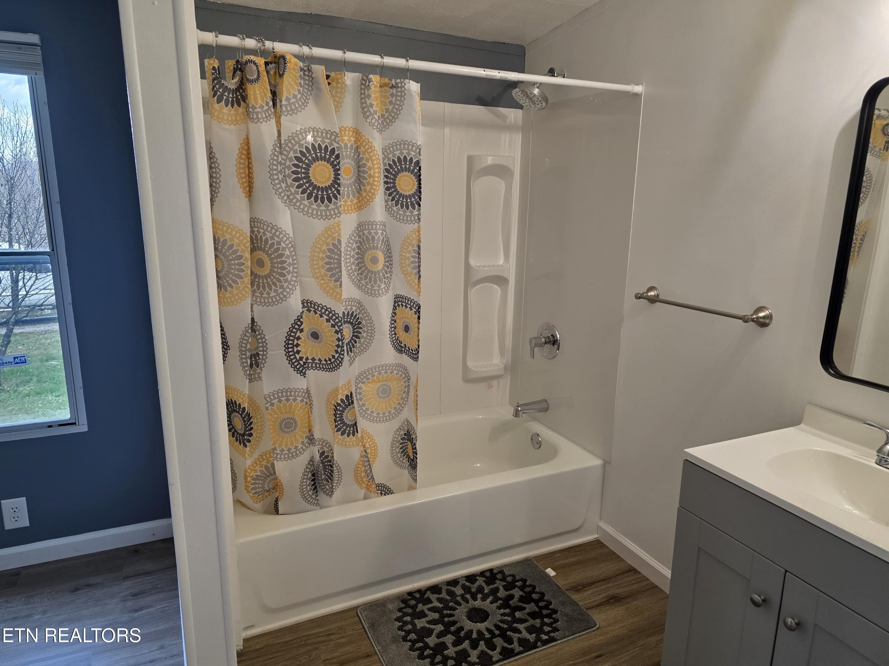 1288 Maiden Lane Lane Jellico TN 37762