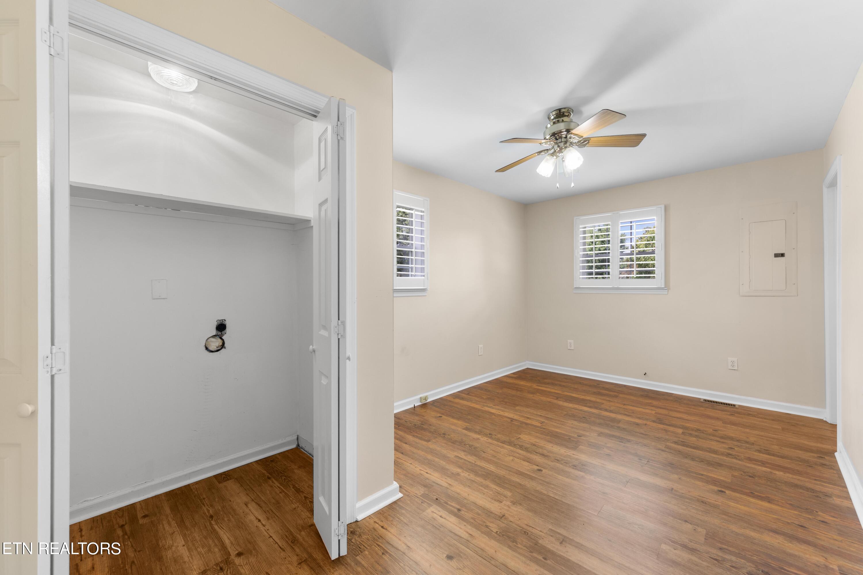 693 Old Middlesboro Highway Lafollette TN 37766