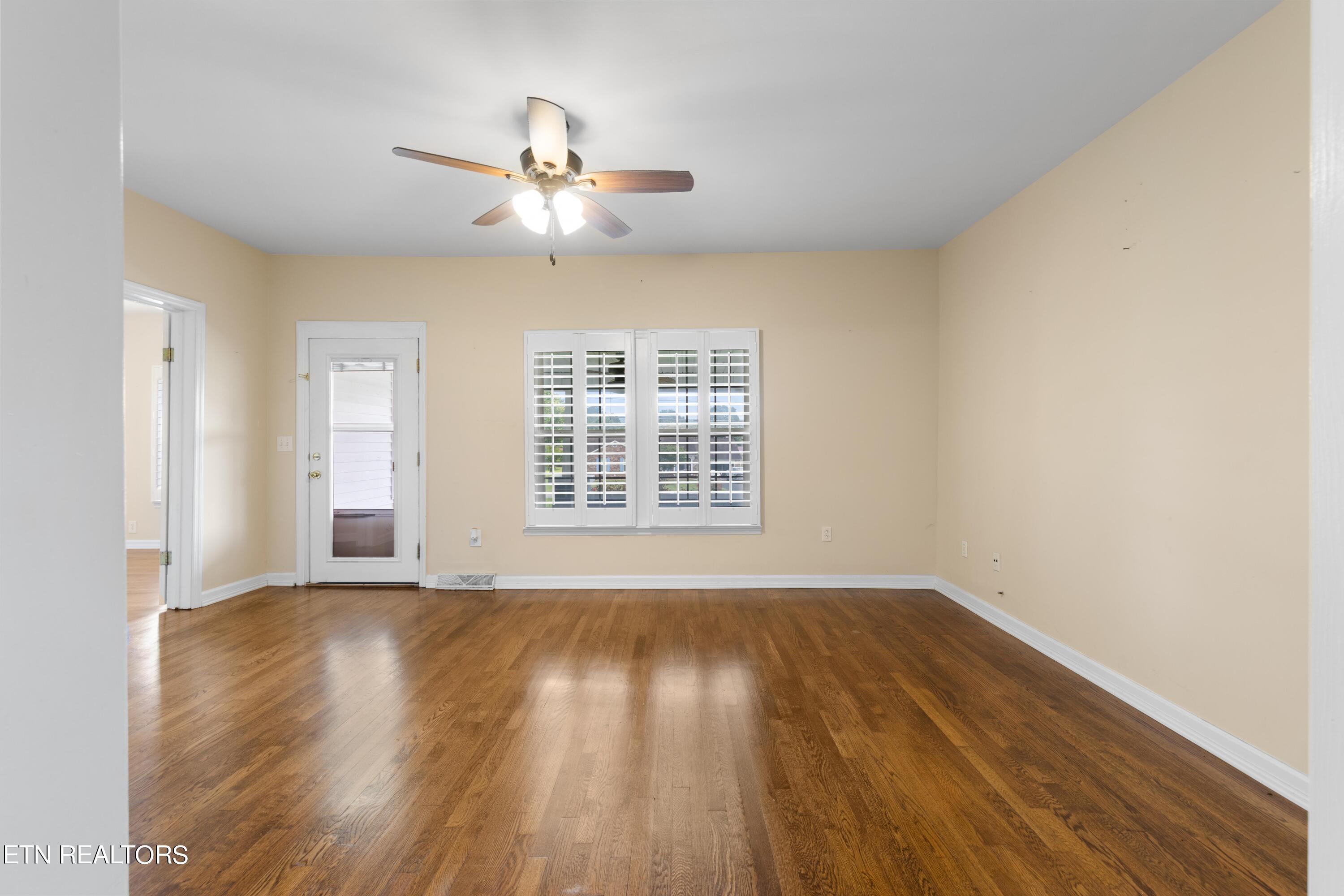 693 Old Middlesboro Highway Lafollette TN 37766