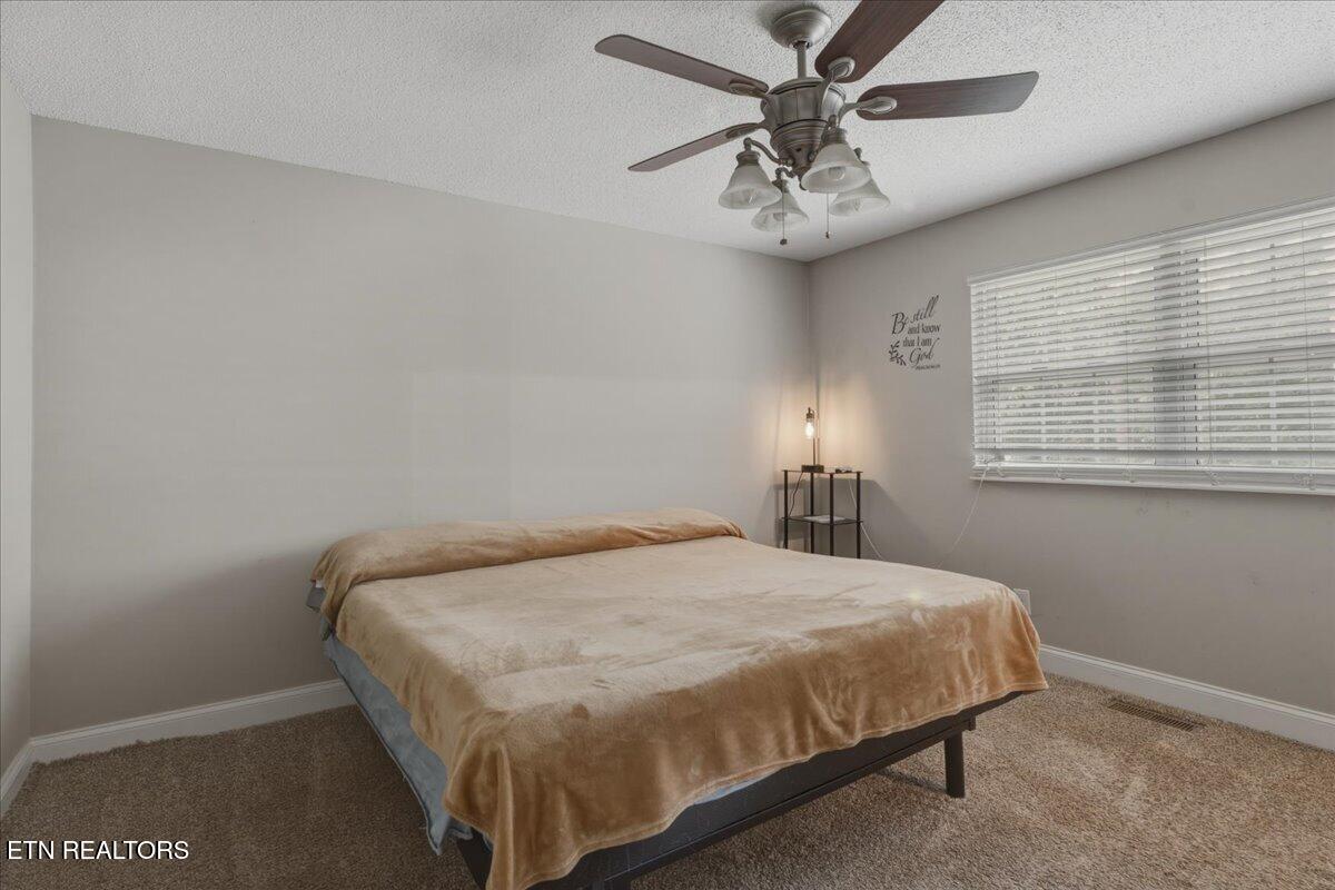 6341 Gateway Lane Knoxville TN 37920