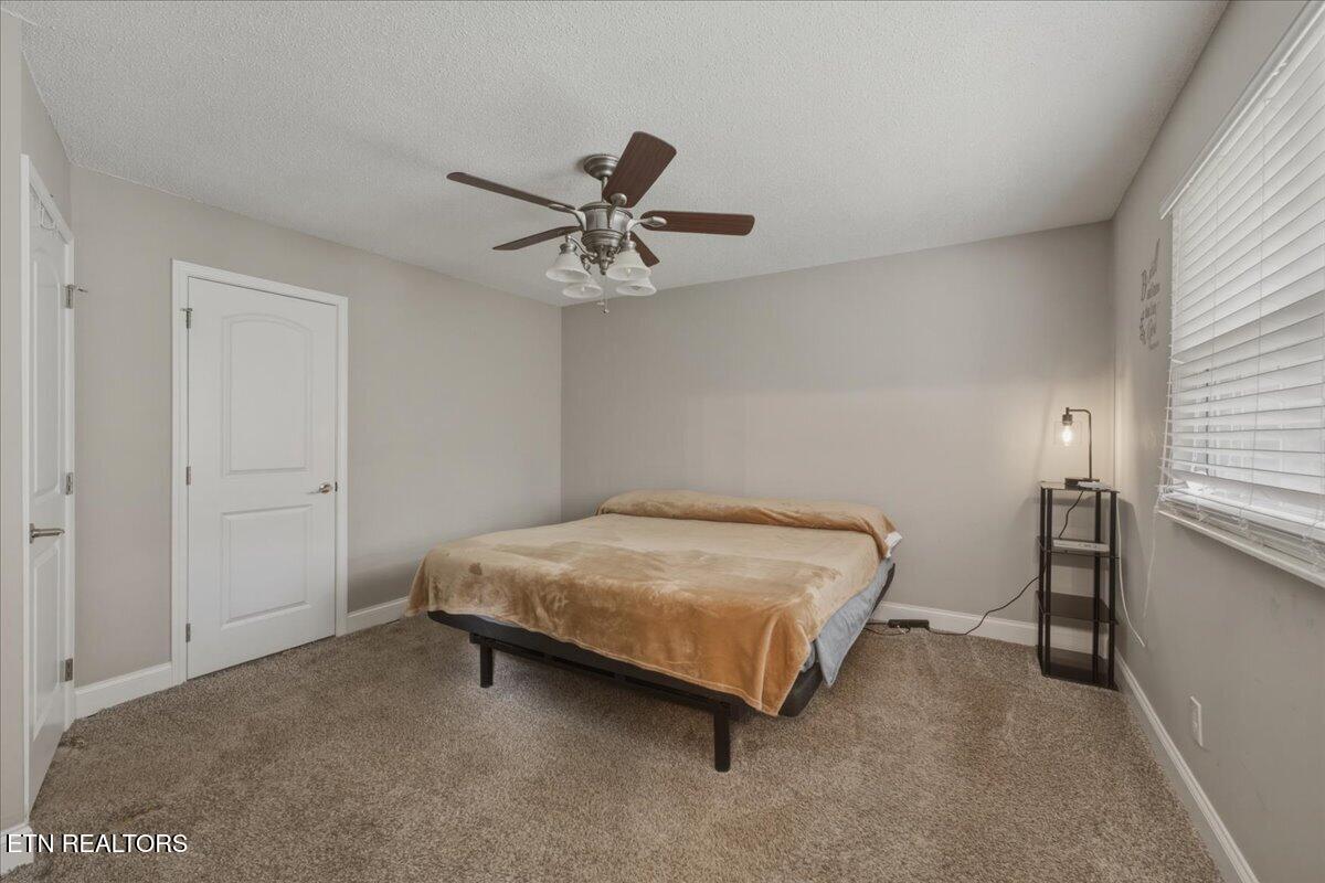 6341 Gateway Lane Knoxville TN 37920