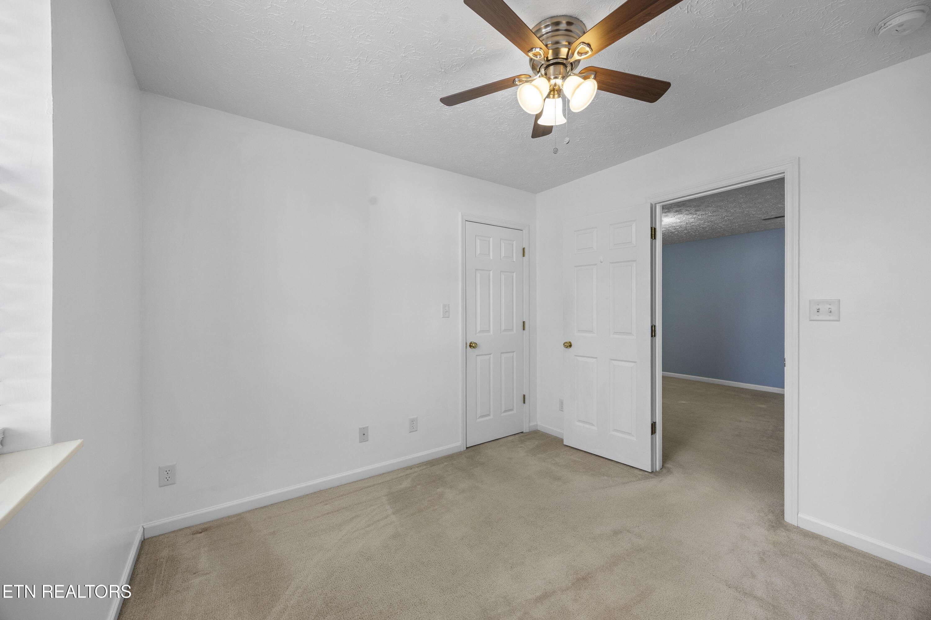 5981 Katrina Lane Knoxville TN 37912