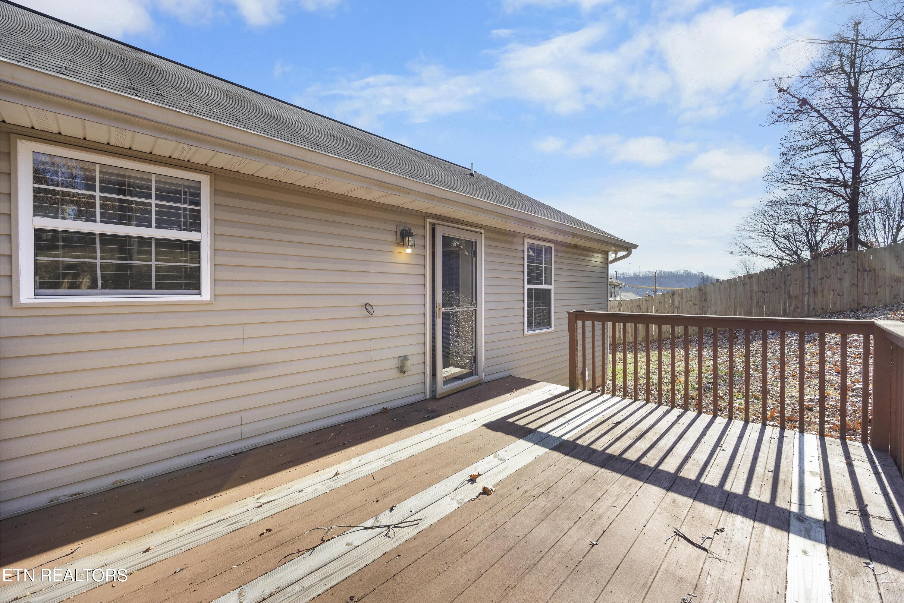 5981 Katrina Lane Knoxville TN 37912