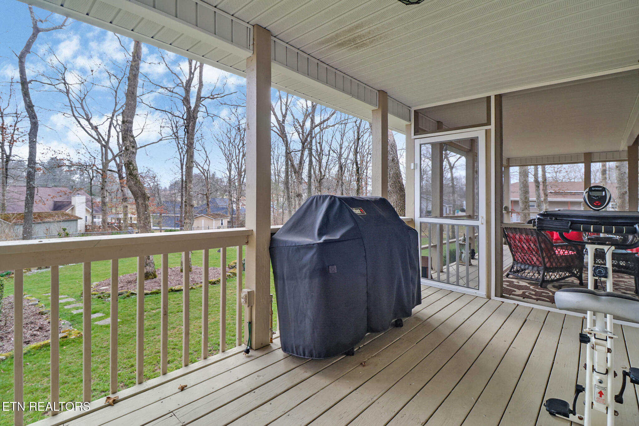 60 Hawthorn Loop Crossville TN 38555