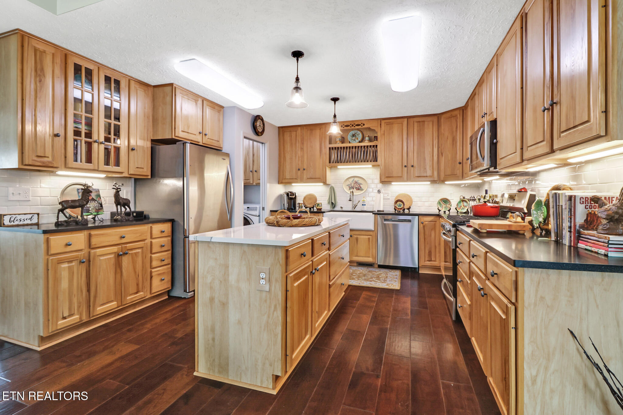 60 Hawthorn Loop Crossville TN 38555