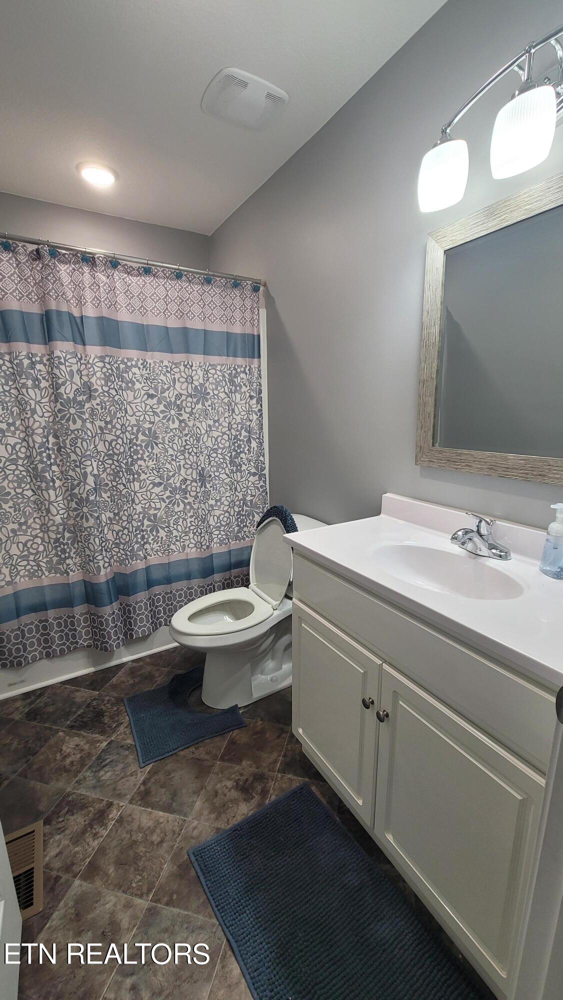 2971 Kingtown Road Winfield TN 37892
