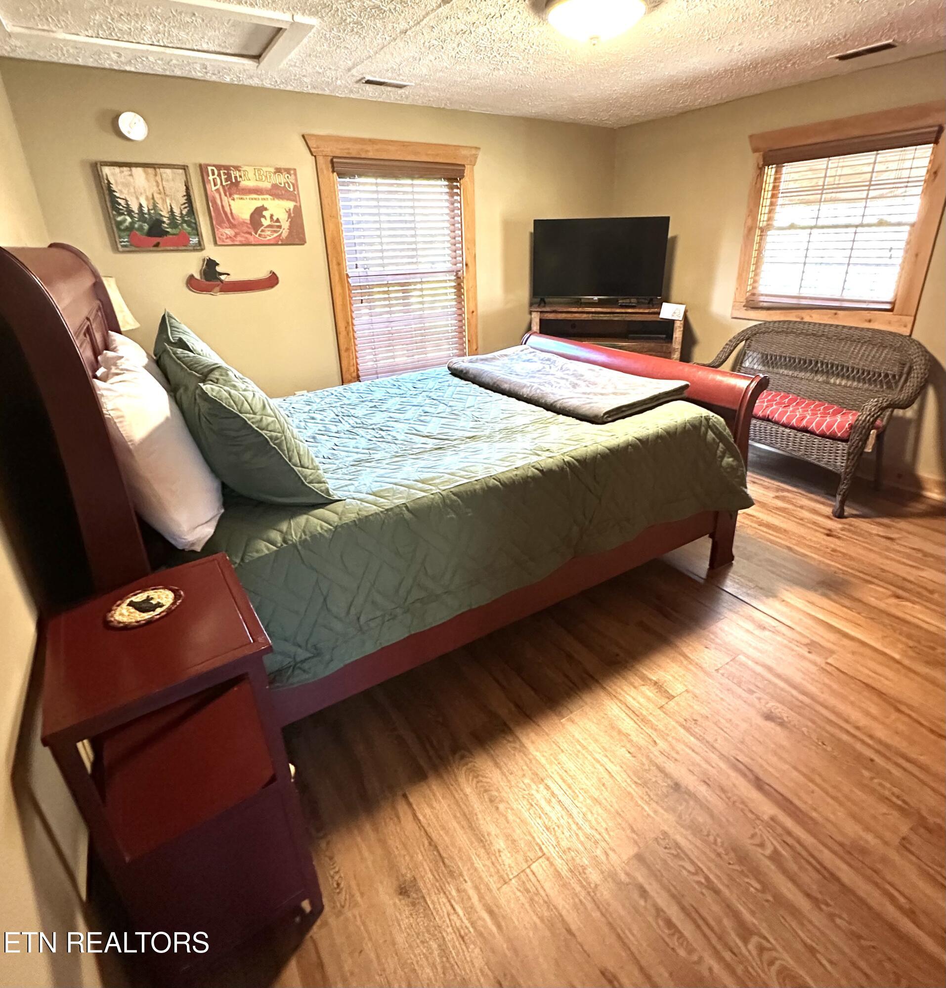 210 S Smoky Mountain Way Sevierville TN 37876
