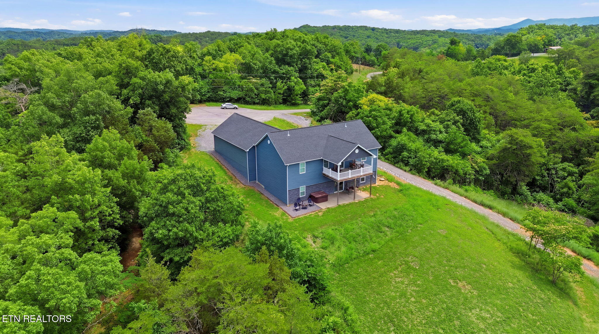 2055 Scott Street Sevierville TN 37876