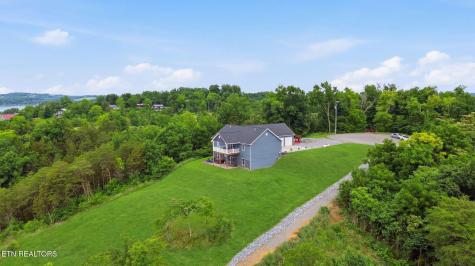 2055 Scott Street Sevierville TN 37876