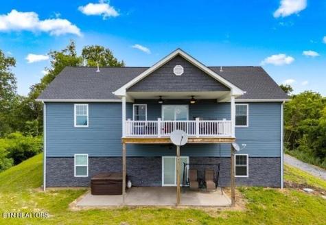 2055 Scott Street Sevierville TN 37876