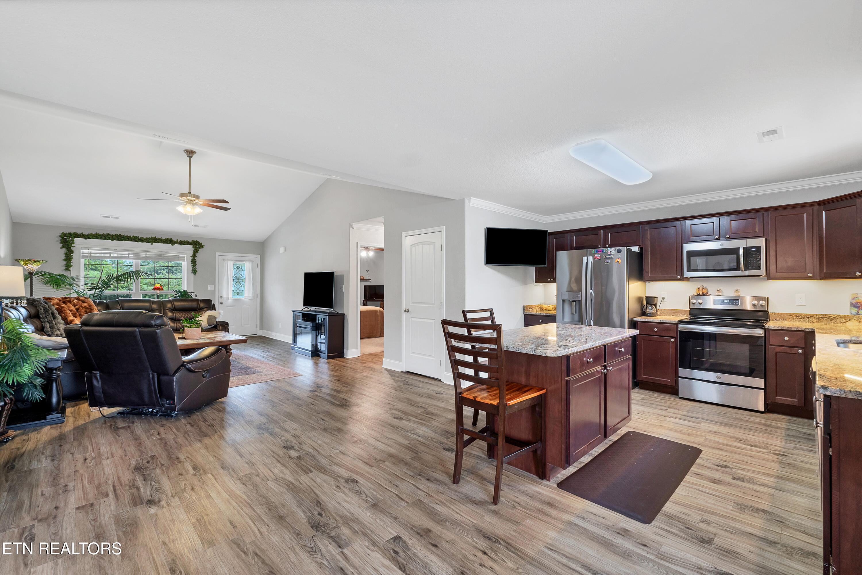 522 Valley Vista Way Maryville TN 37801