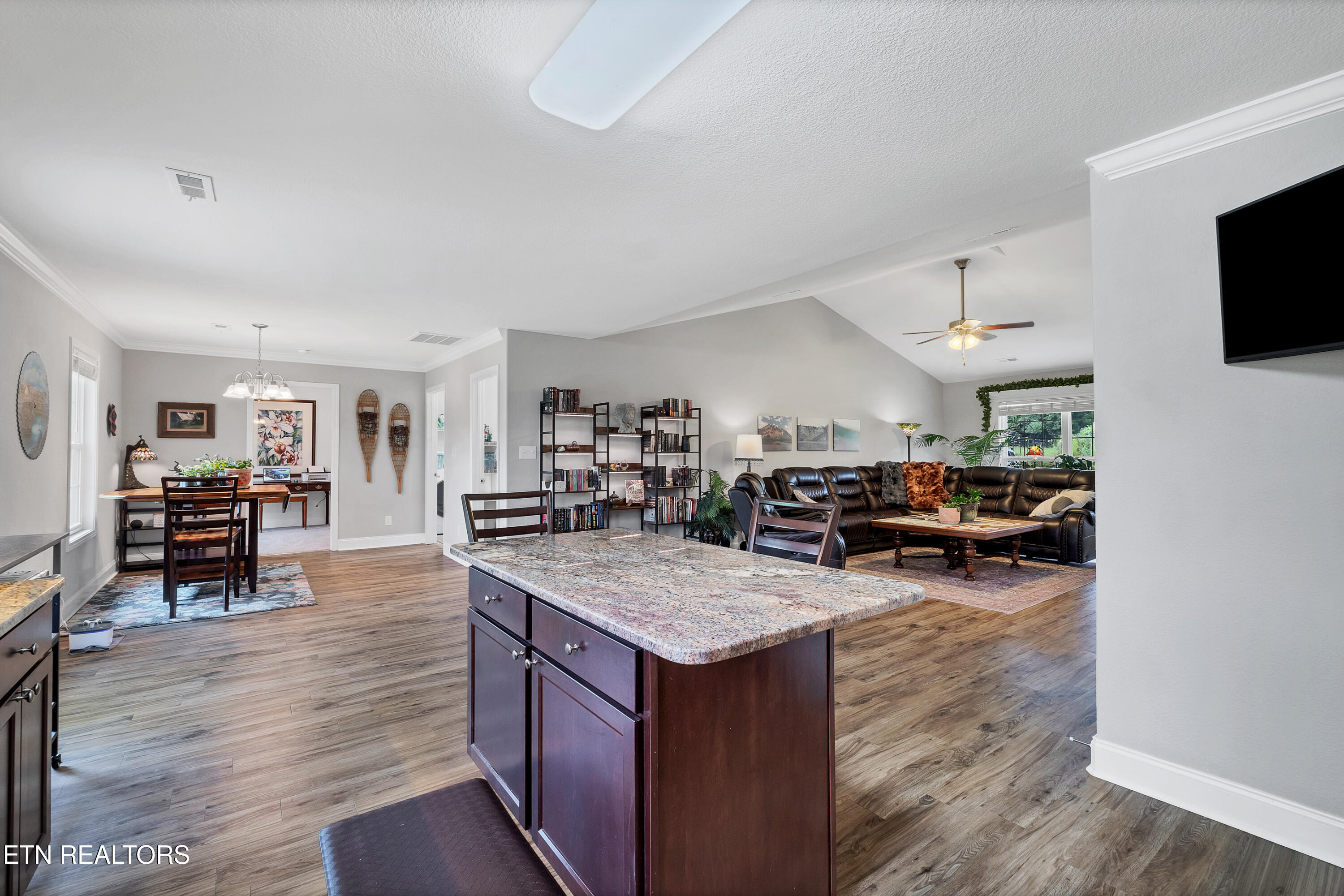 522 Valley Vista Way Maryville TN 37801