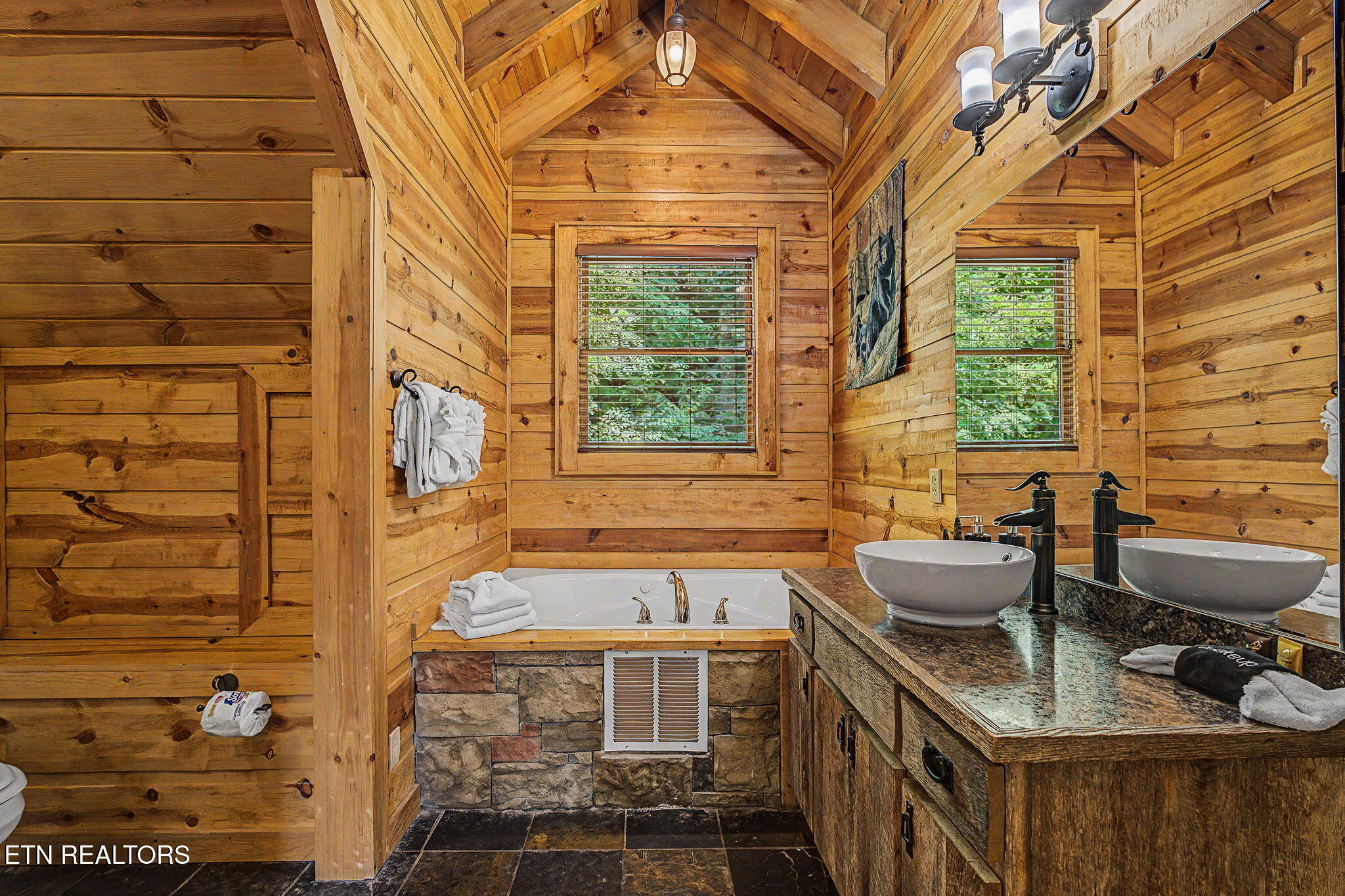 4809 Settlers View Lane Sevierville TN 37862