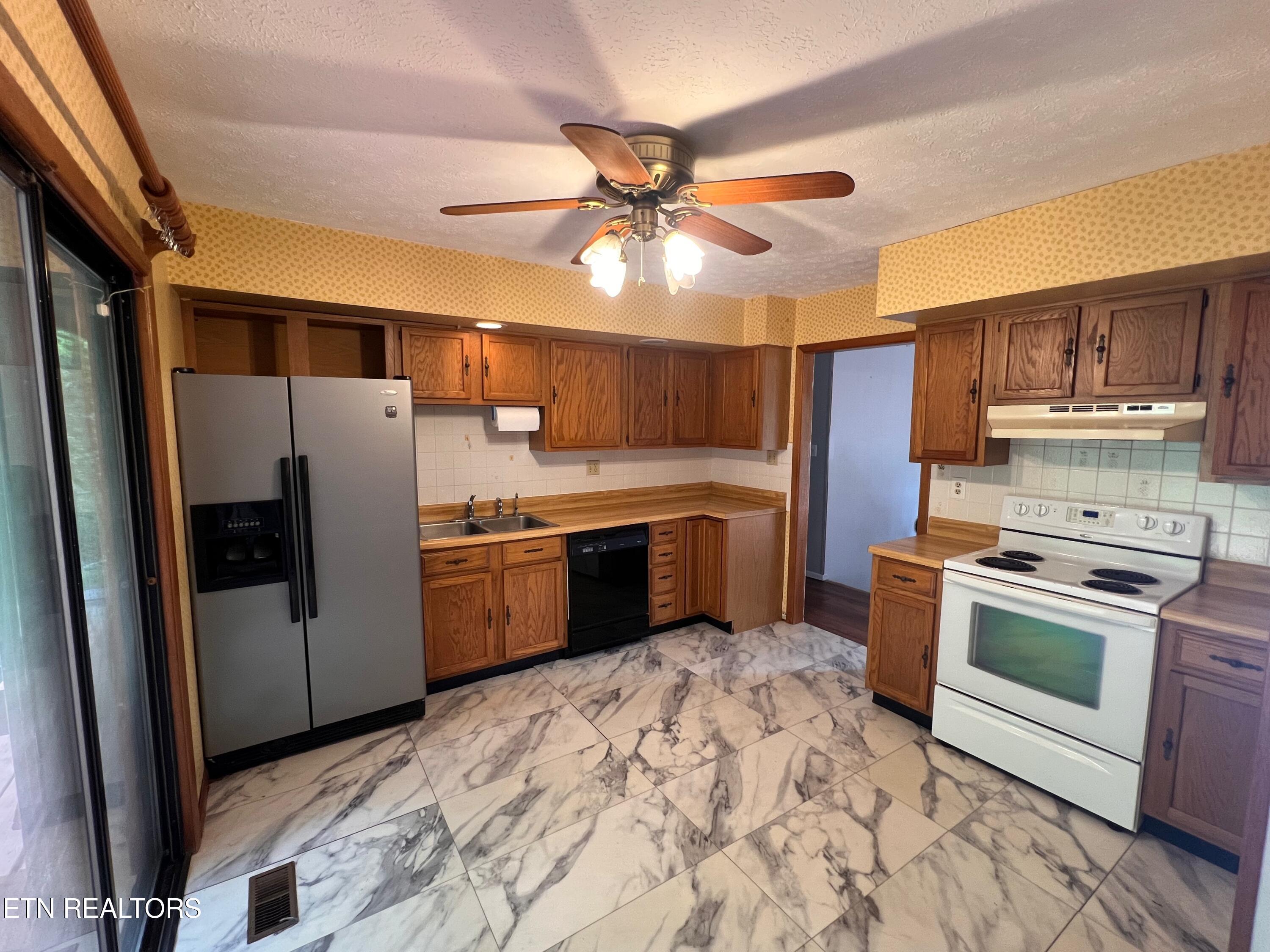 11301 Clear Point Drive Knoxville TN 37932