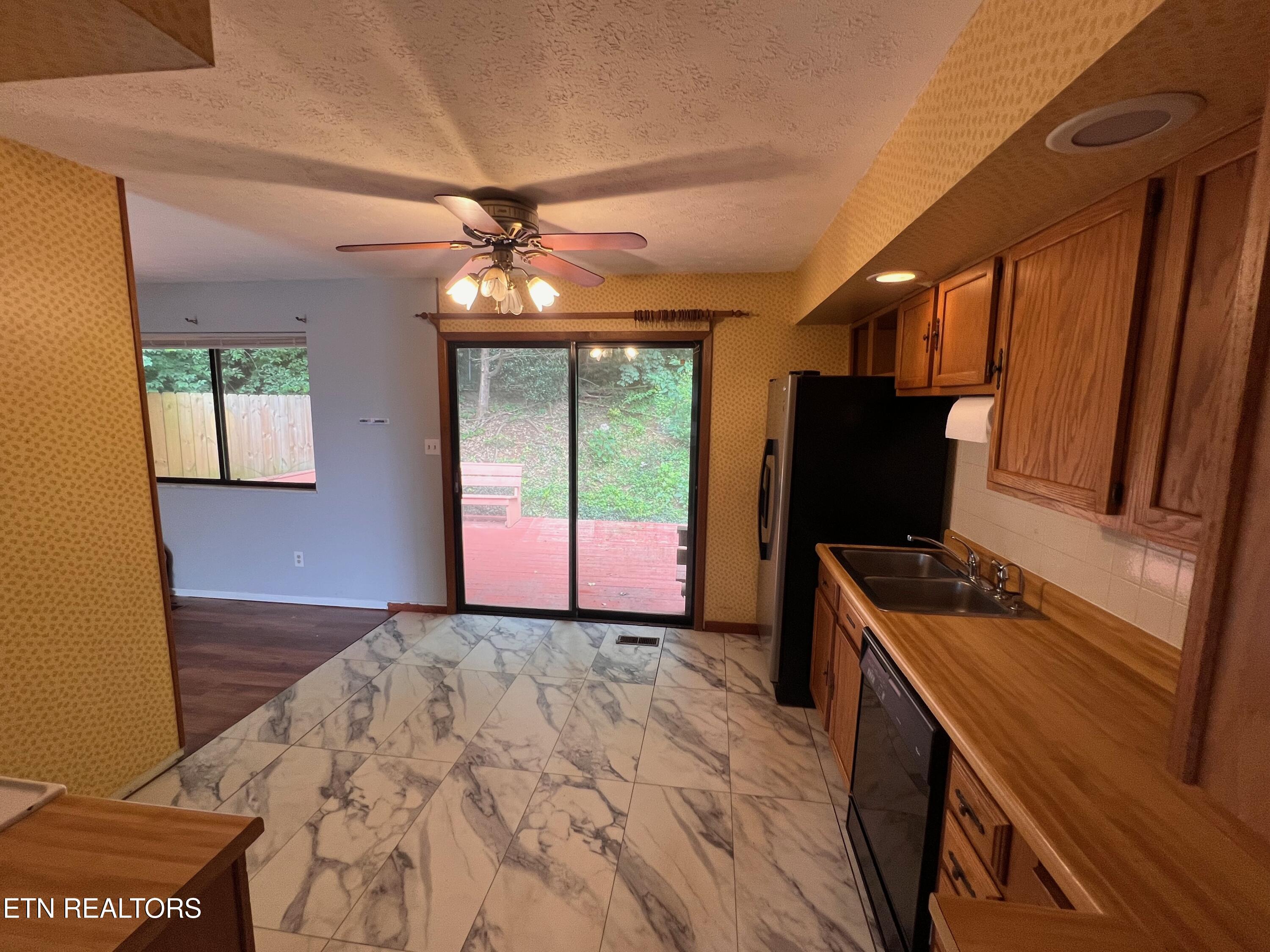 11301 Clear Point Drive Knoxville TN 37932