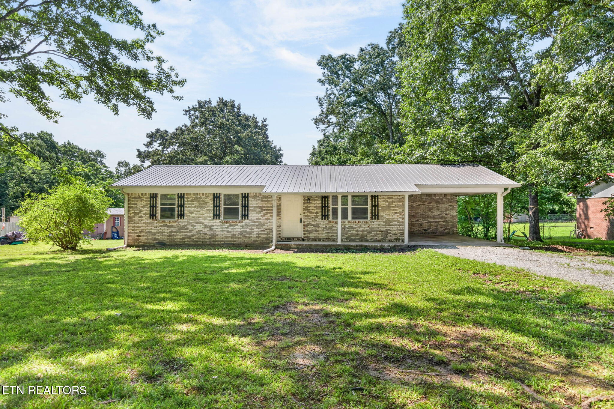 298 Deathridge Road Crossville TN 38555
