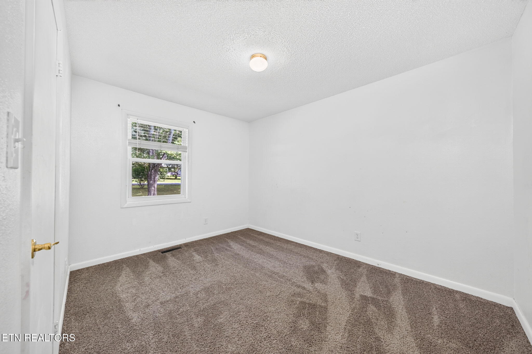 298 Deathridge Road Crossville TN 38555