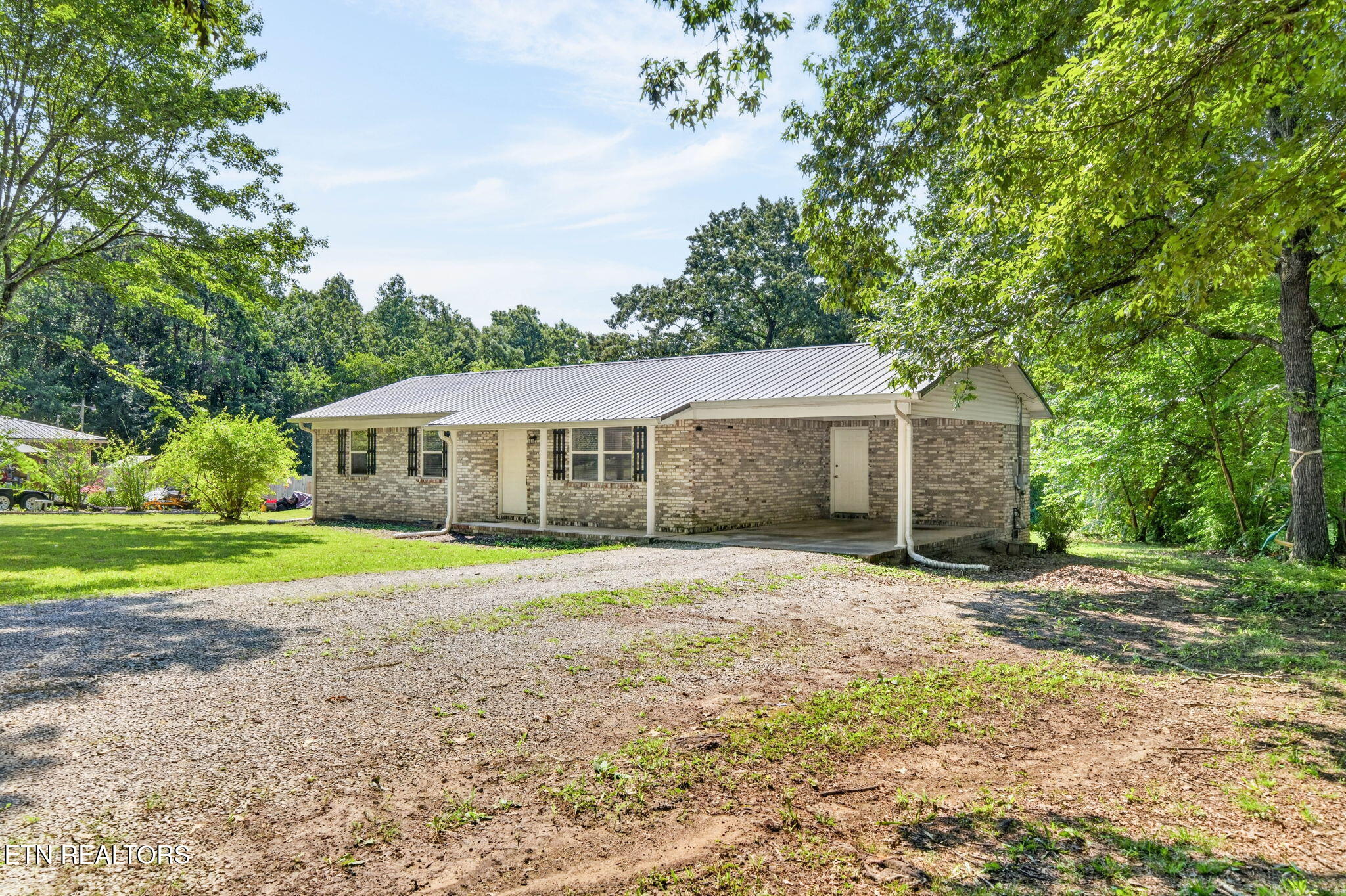 298 Deathridge Road Crossville TN 38555
