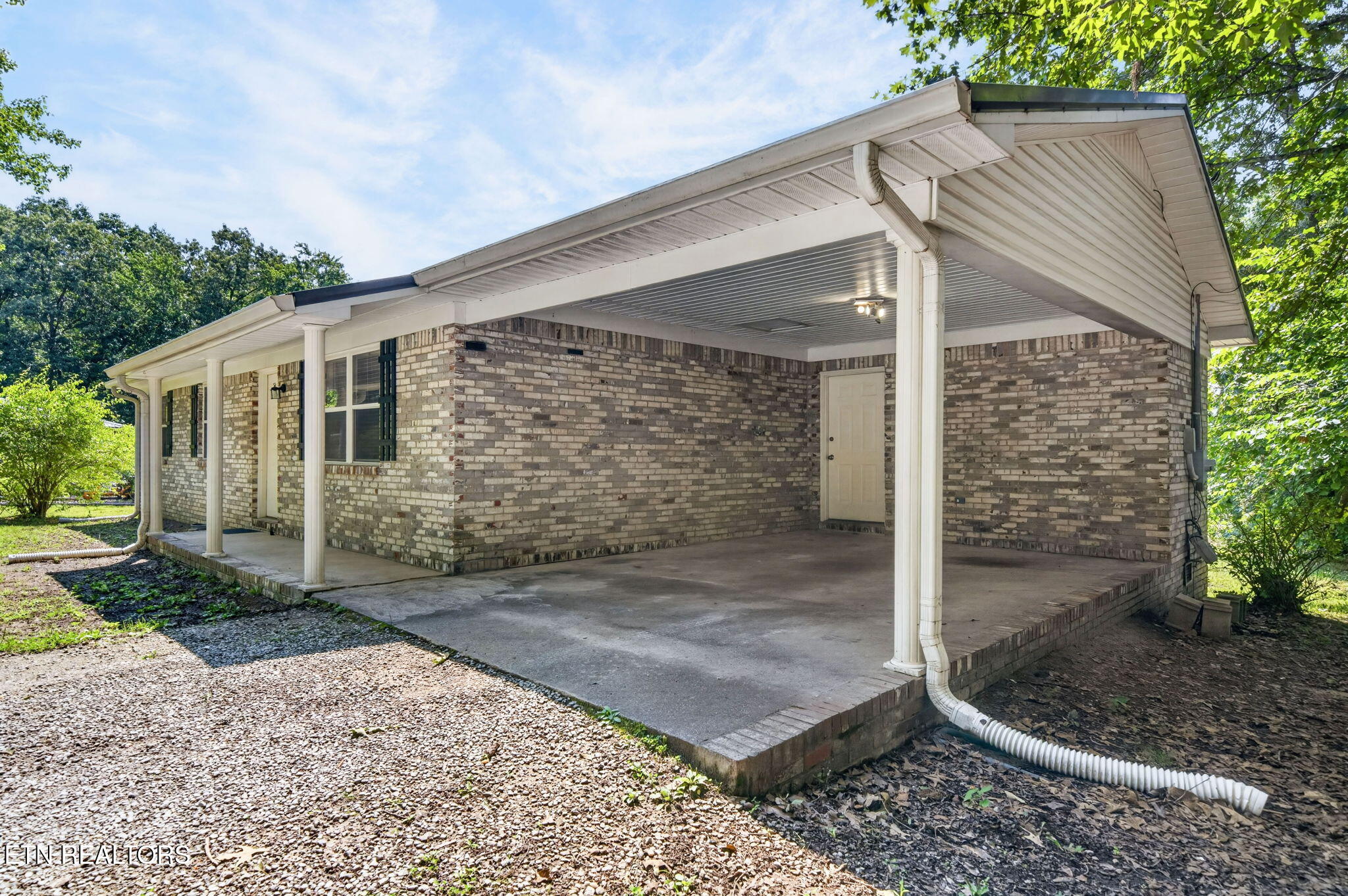 298 Deathridge Road Crossville TN 38555