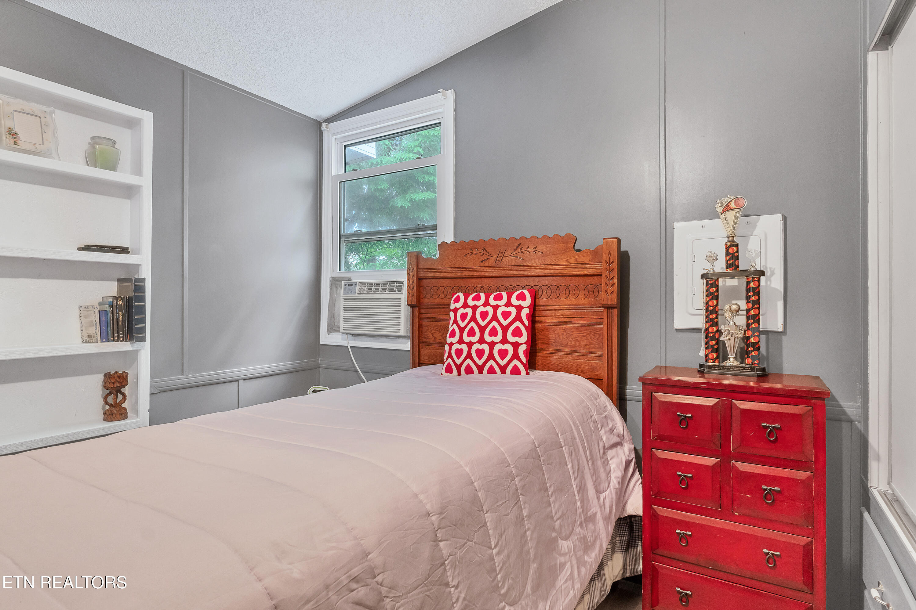 419 Mountain Thrush Drive Townsend TN 37882
