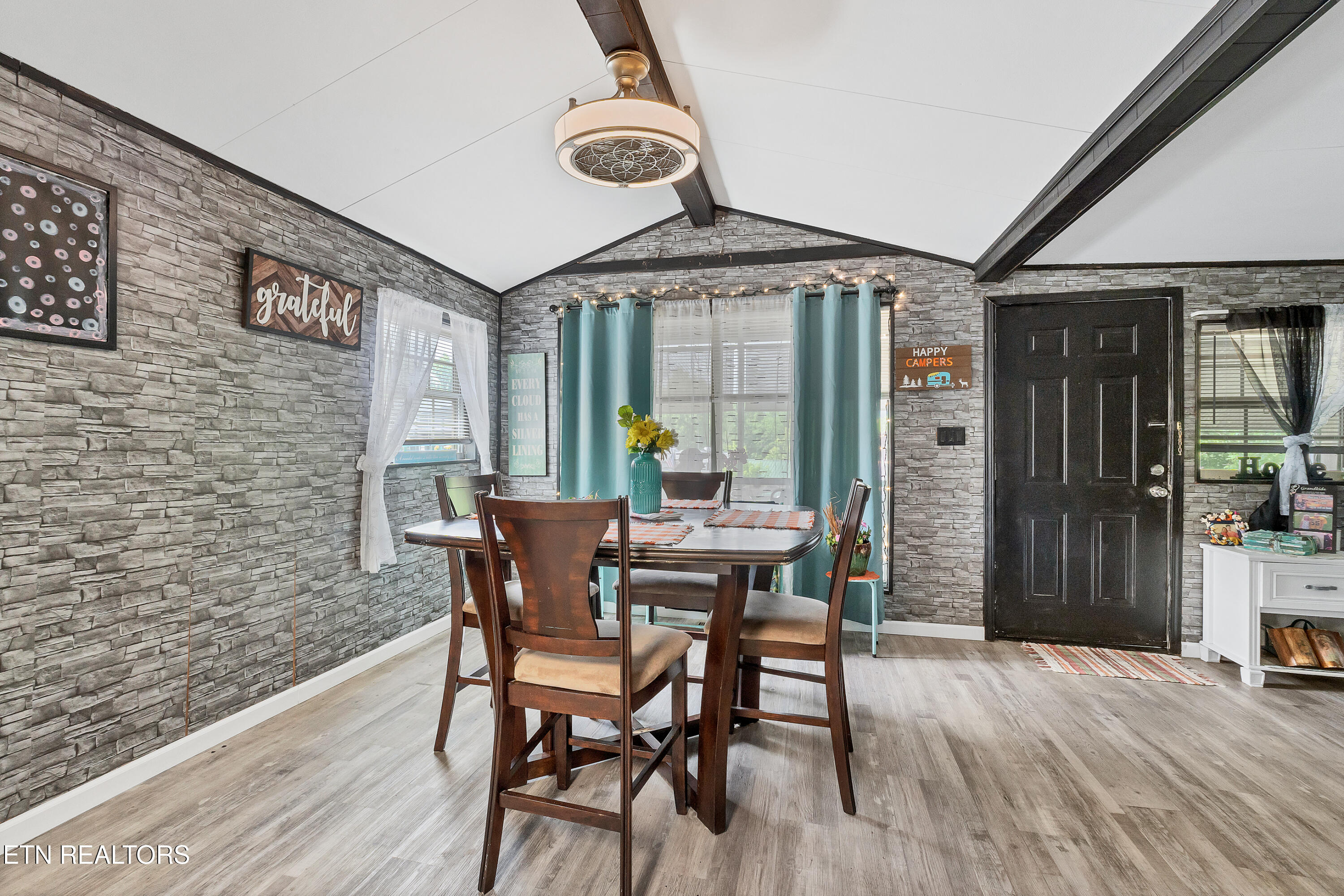 419 Mountain Thrush Drive Townsend TN 37882