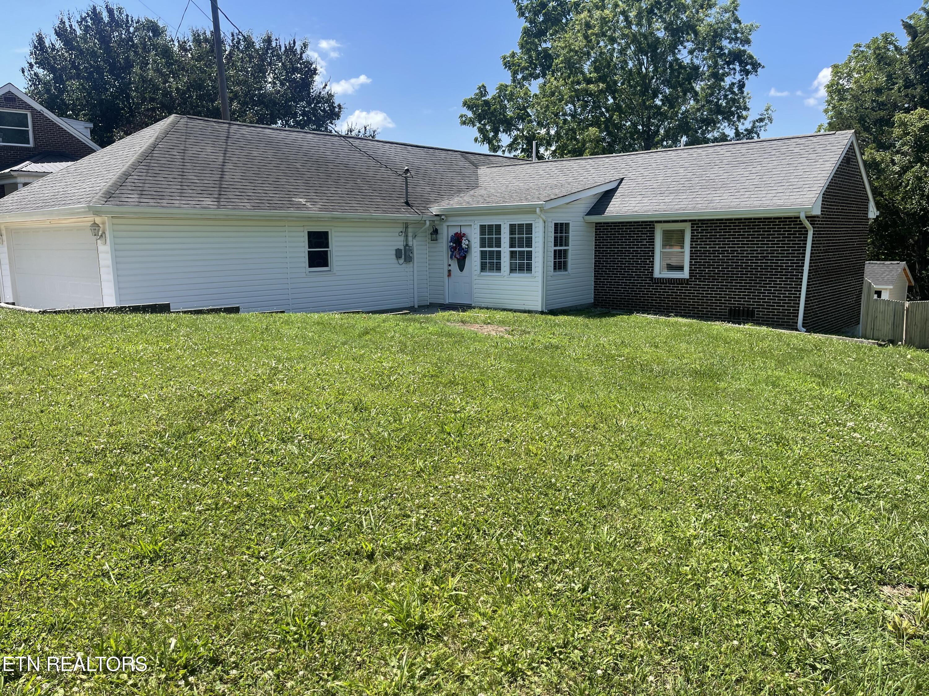 402 Old Highway 33 New Tazewell TN 37825