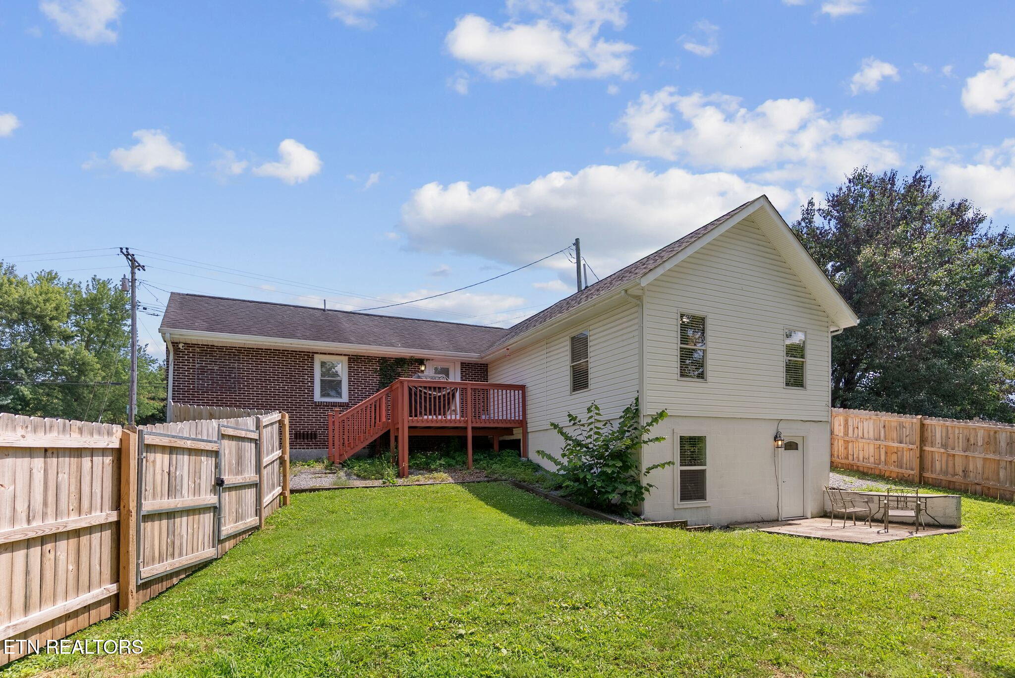402 Old Highway 33 New Tazewell TN 37825