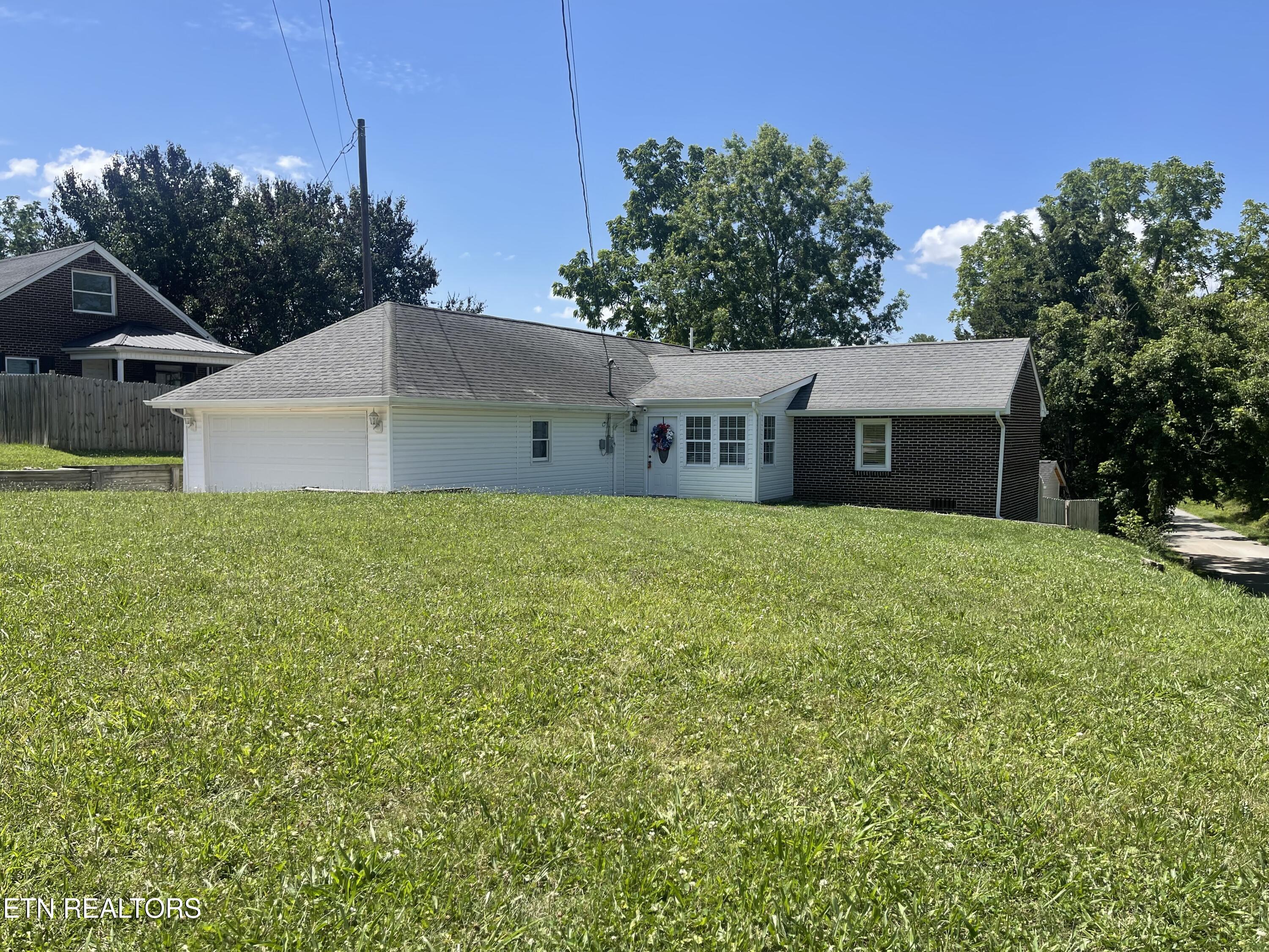 402 Old Highway 33 New Tazewell TN 37825