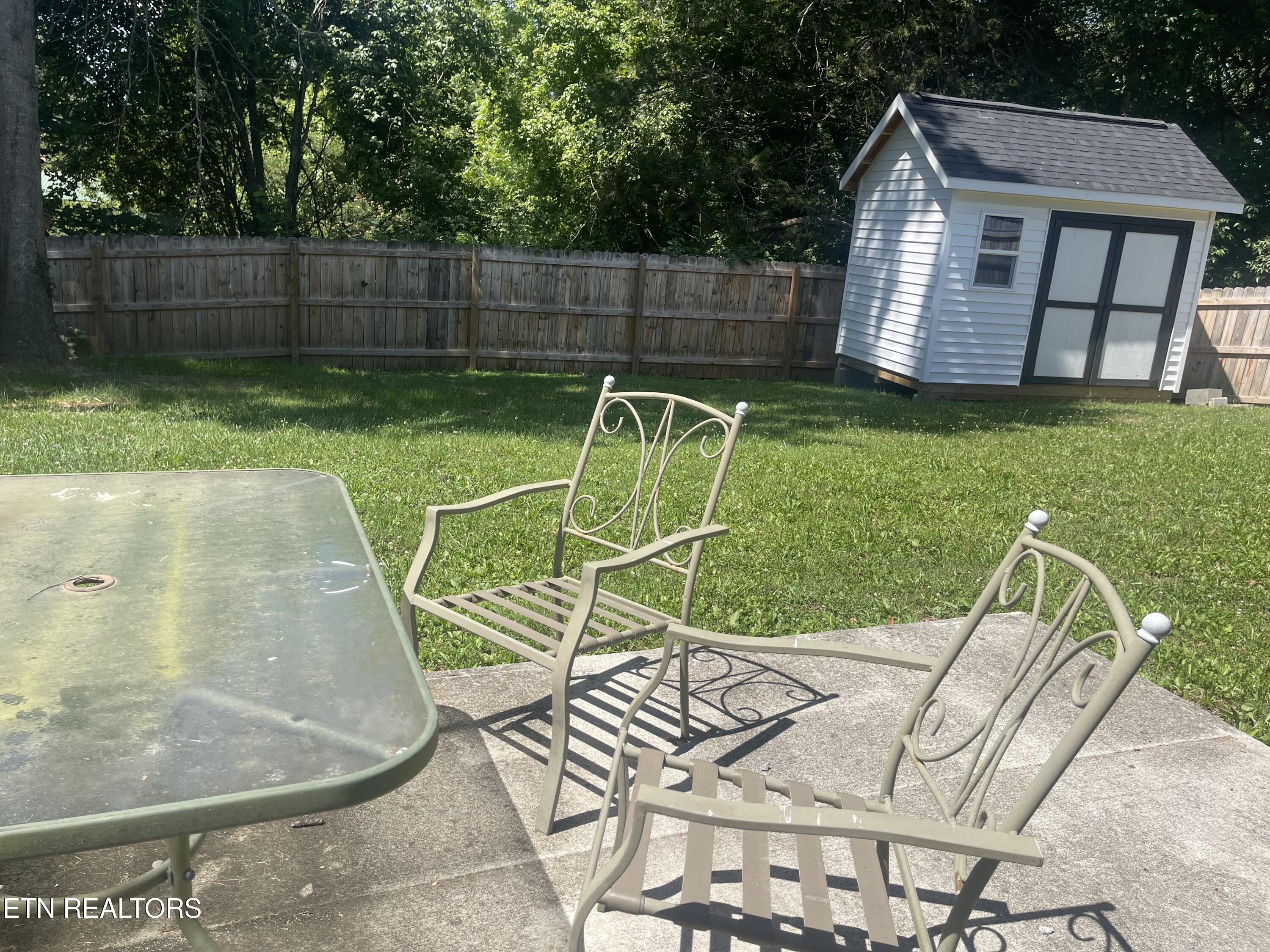 402 Old Highway 33 New Tazewell TN 37825