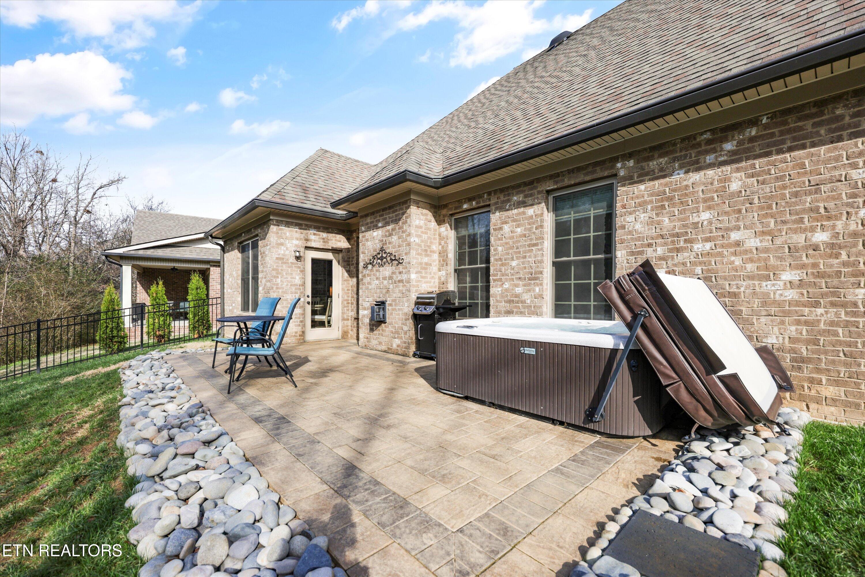 11338 Shady Slope Way Knoxville TN 37932