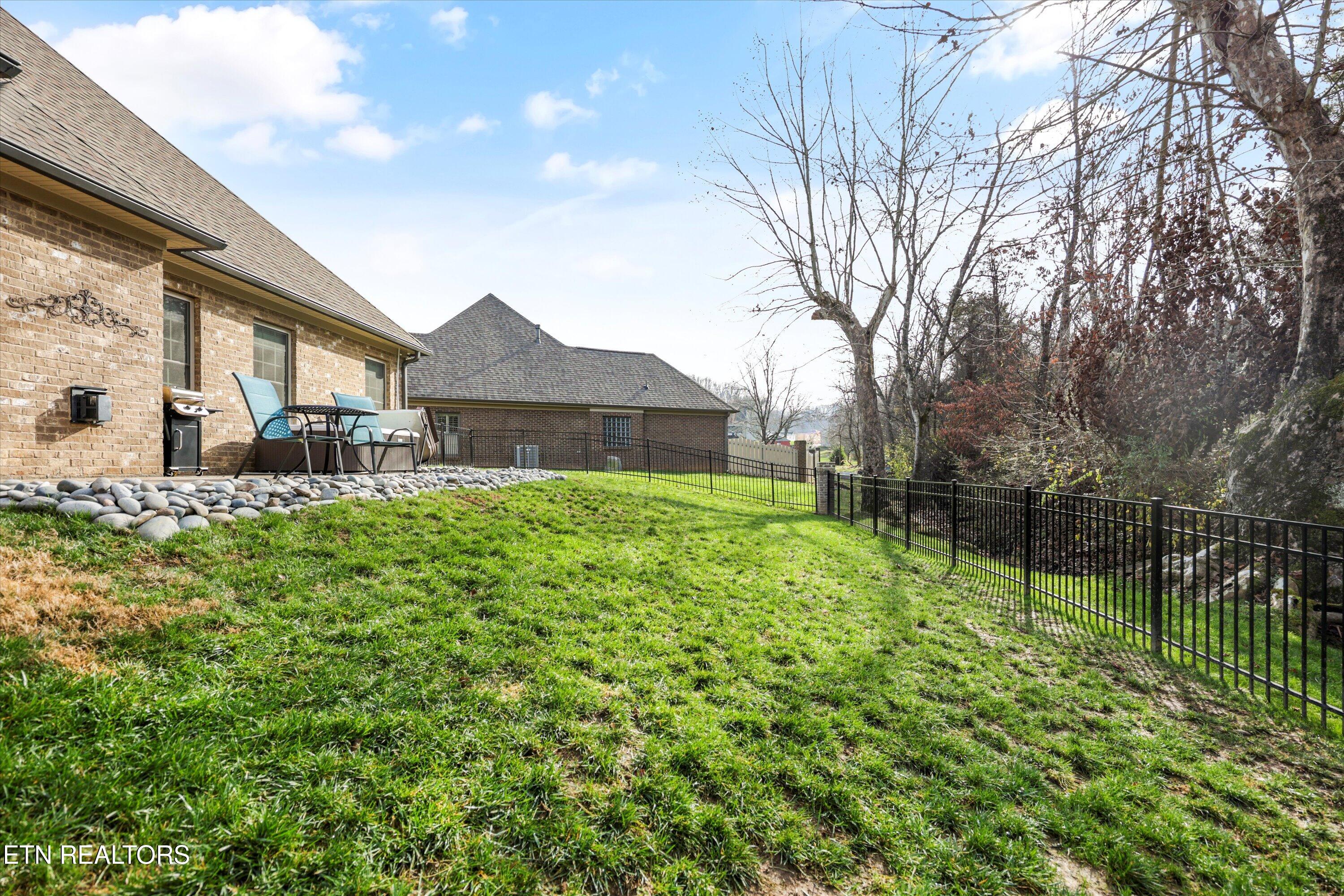 11338 Shady Slope Way Knoxville TN 37932