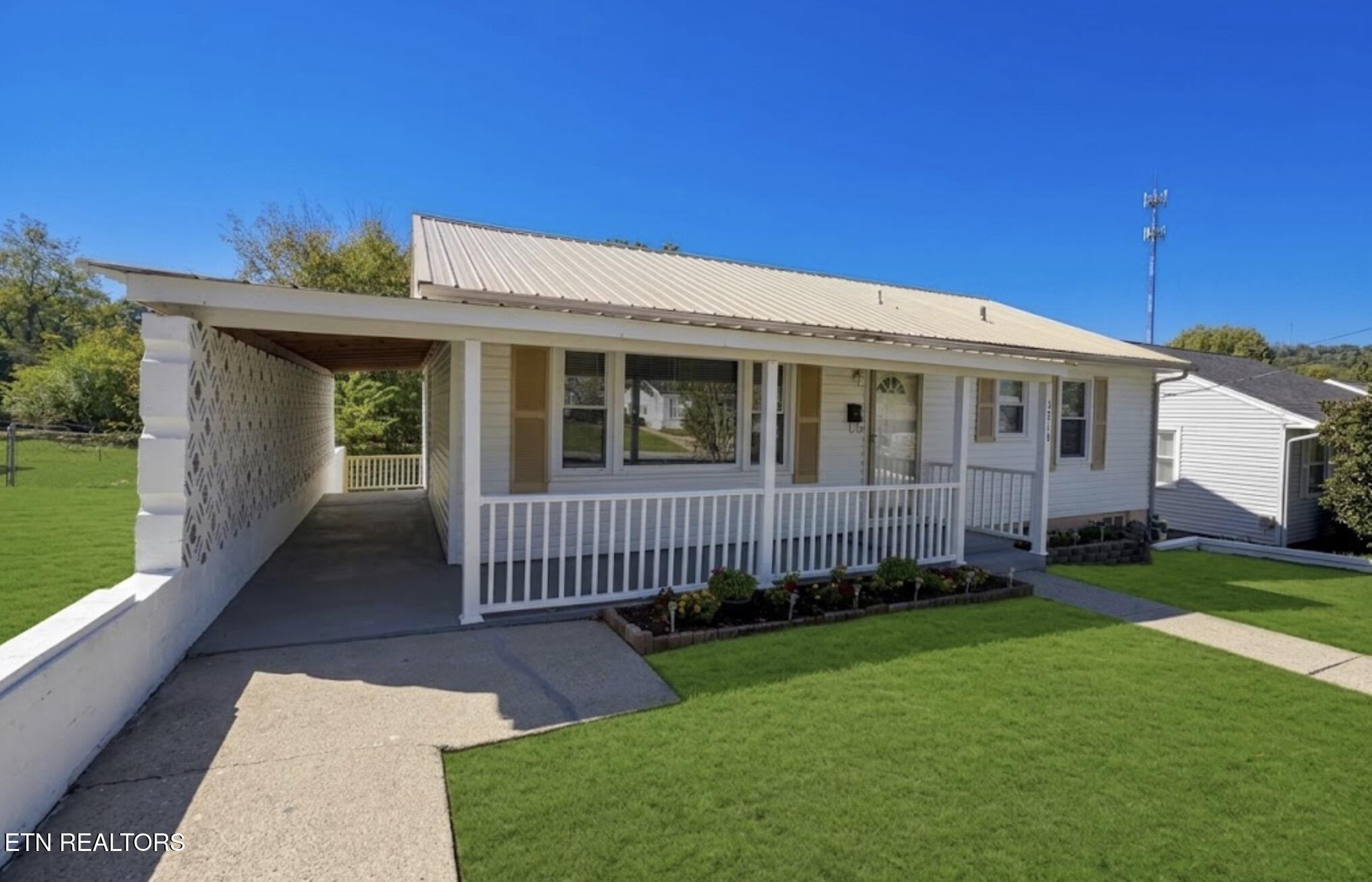 3215 Barton Street Knoxville TN 37917
