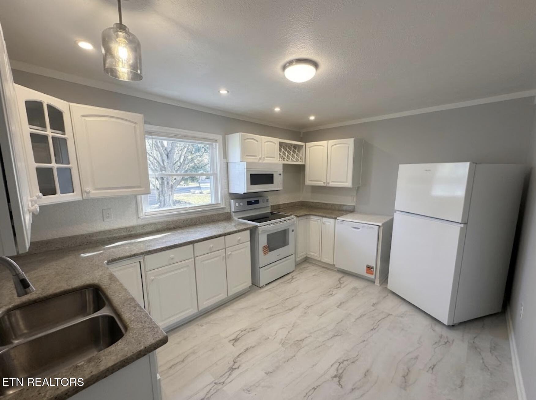 3215 Barton Street Knoxville TN 37917