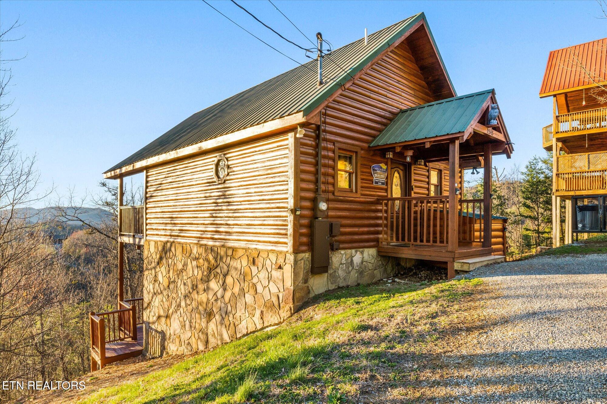 2545 Raccoon Hollow Way Sevierville TN 37862