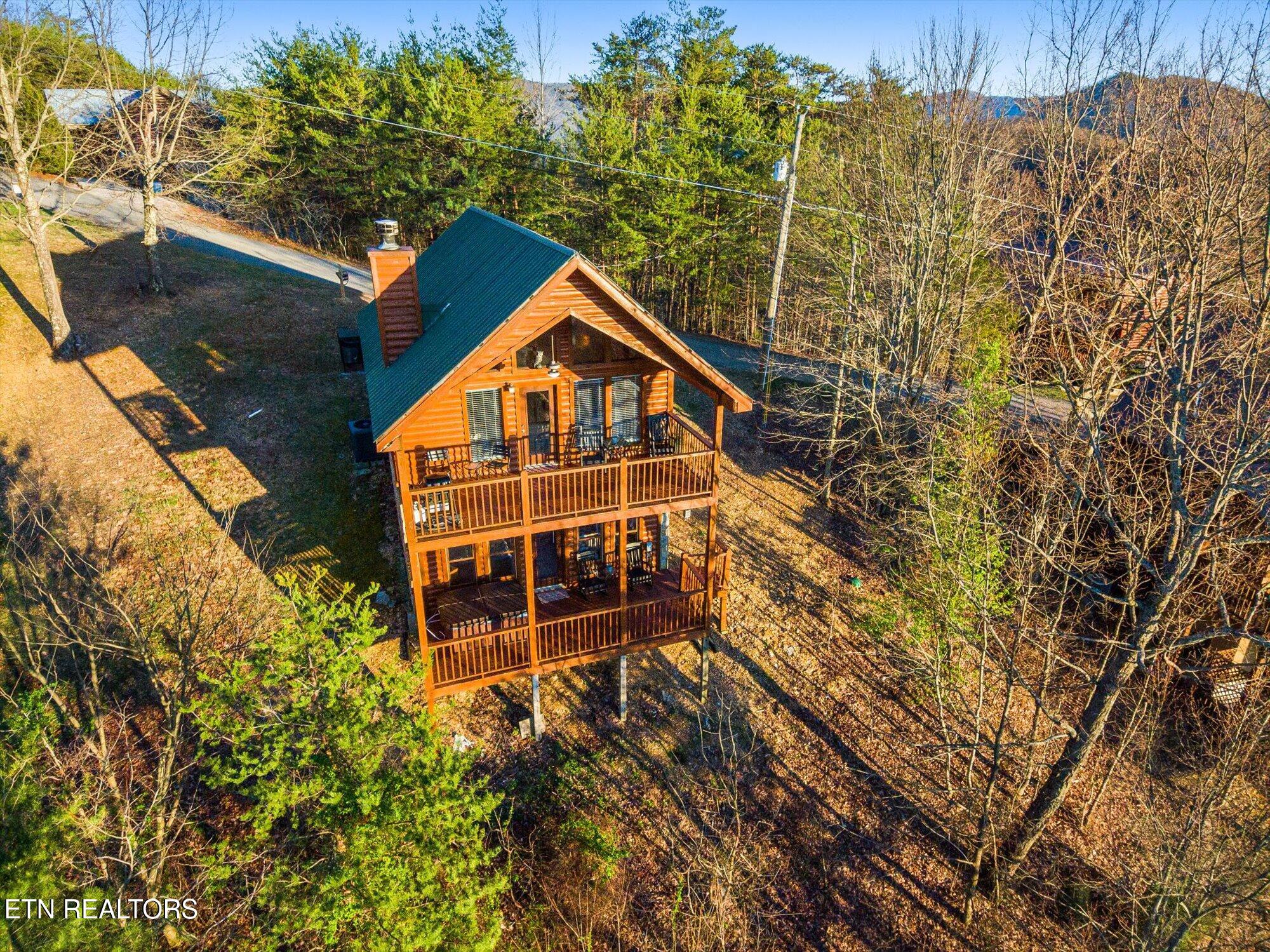 2545 Raccoon Hollow Way Sevierville TN 37862