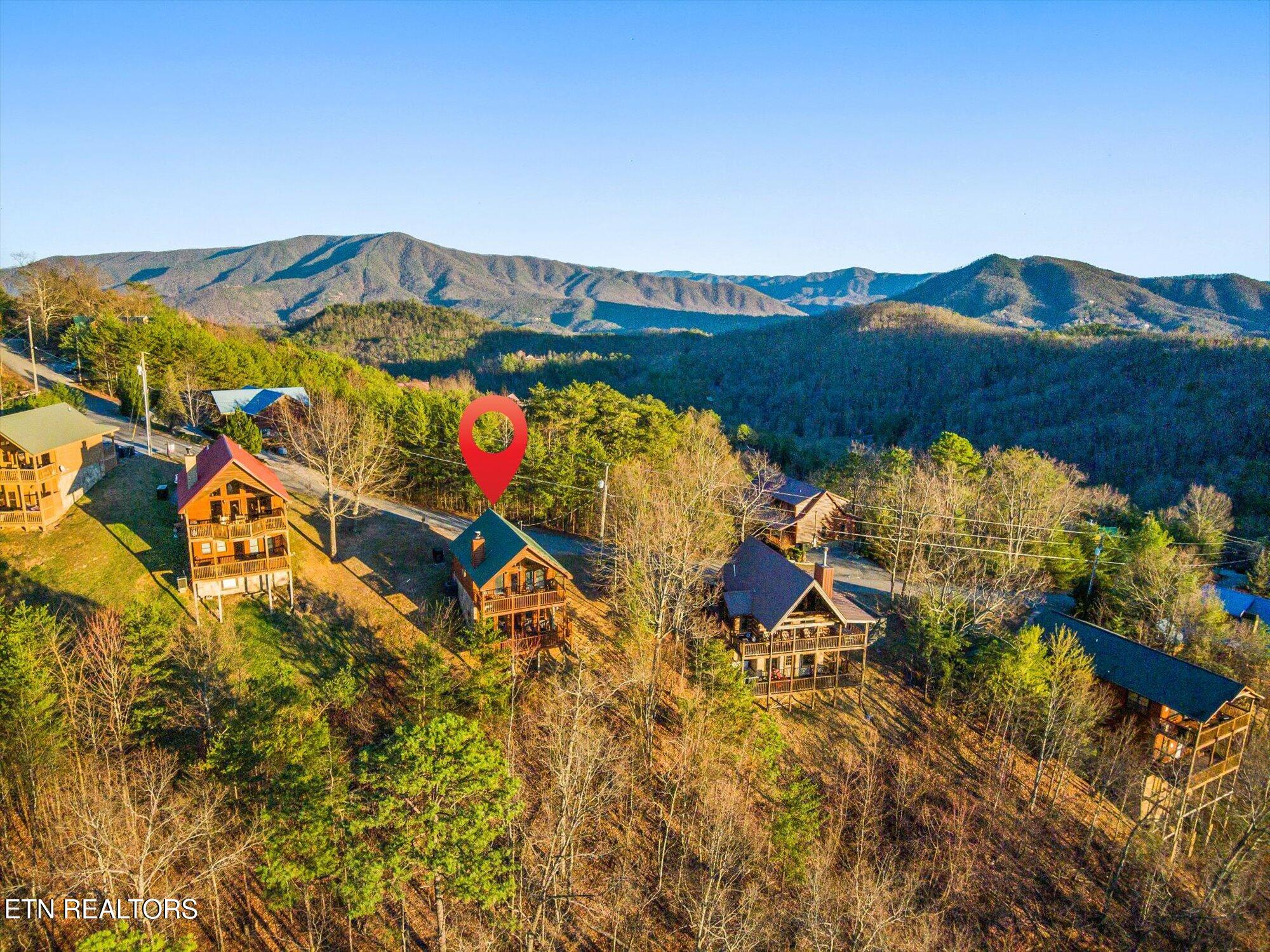 2545 Raccoon Hollow Way Sevierville TN 37862
