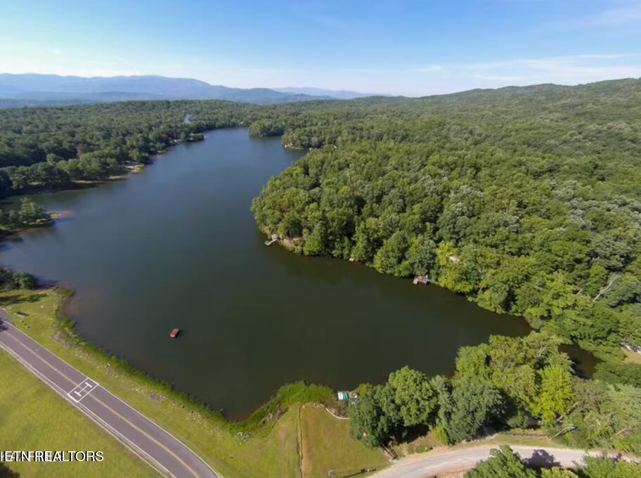 6814 Flats Road Tallassee TN 37878