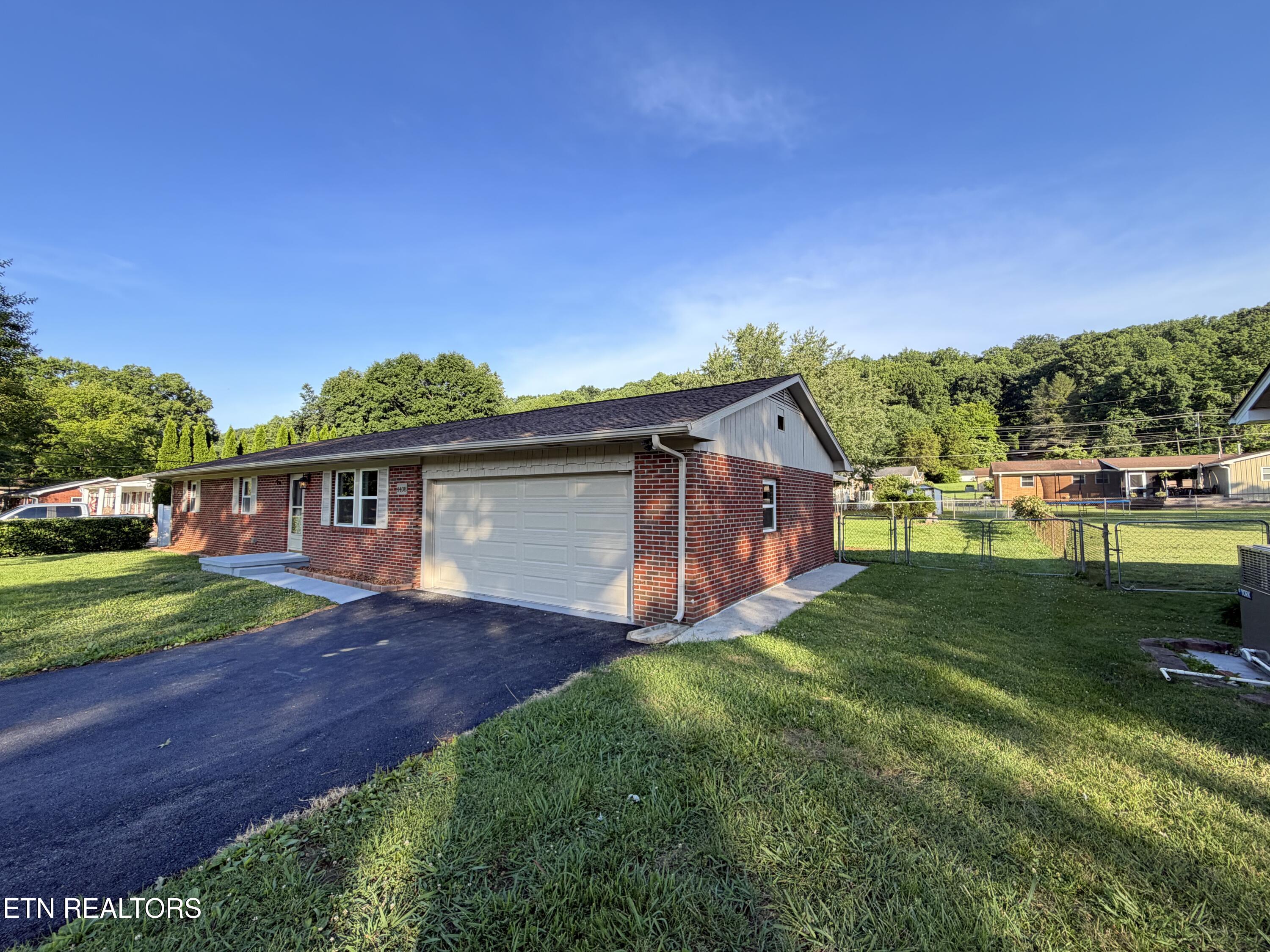 4408 Genny Lynn Drive Knoxville TN 37918