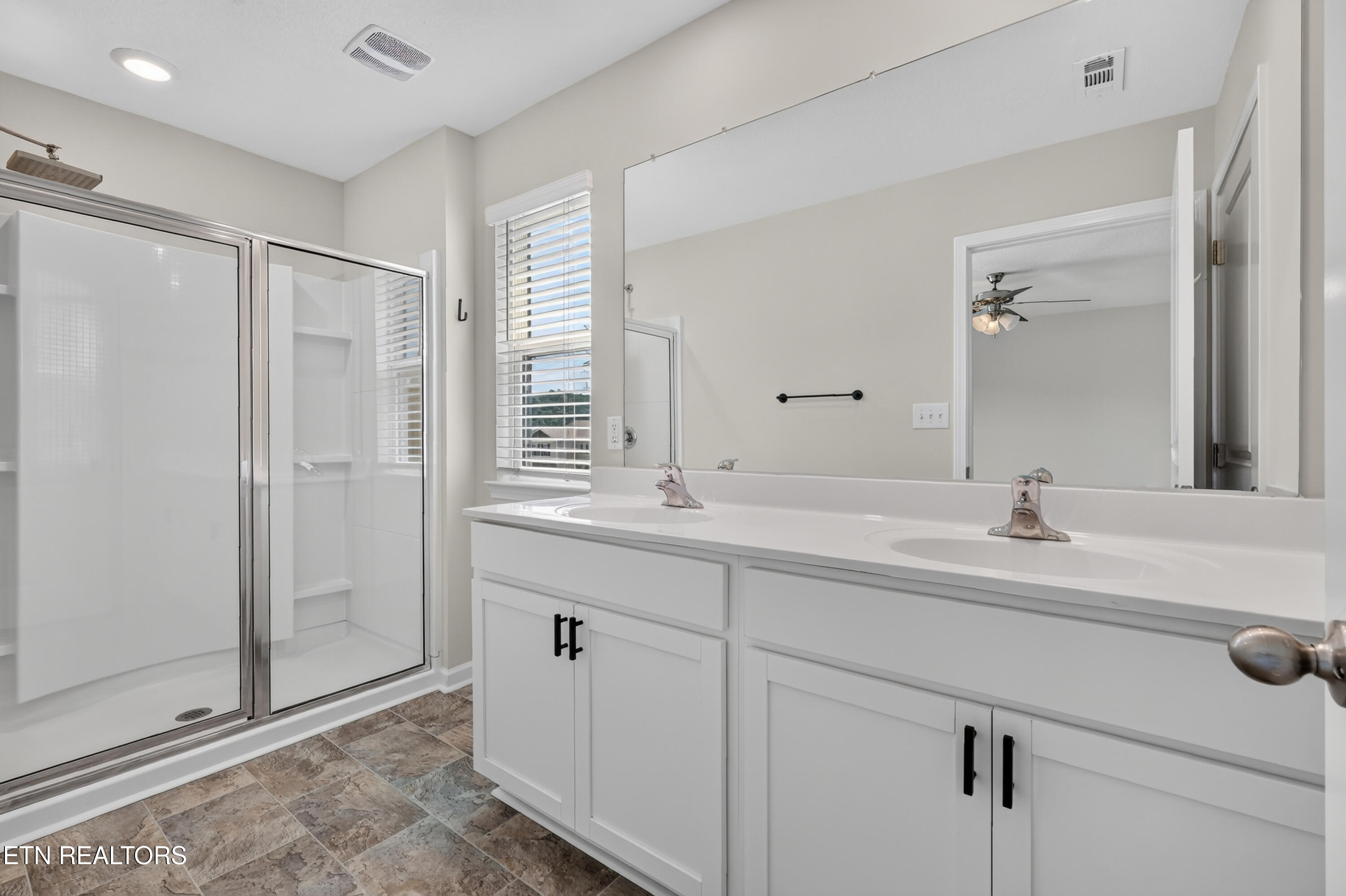 190 Ibis Loop Oak Ridge TN 37830