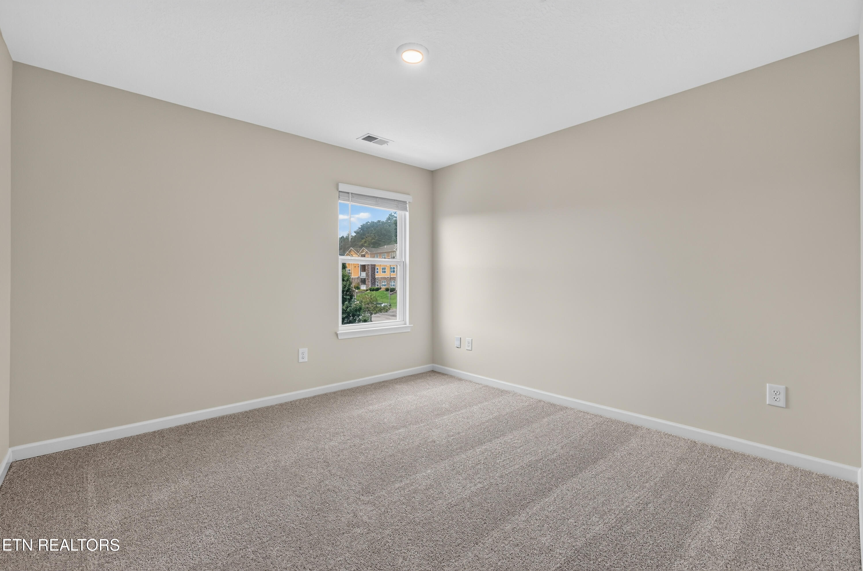 190 Ibis Loop Oak Ridge TN 37830