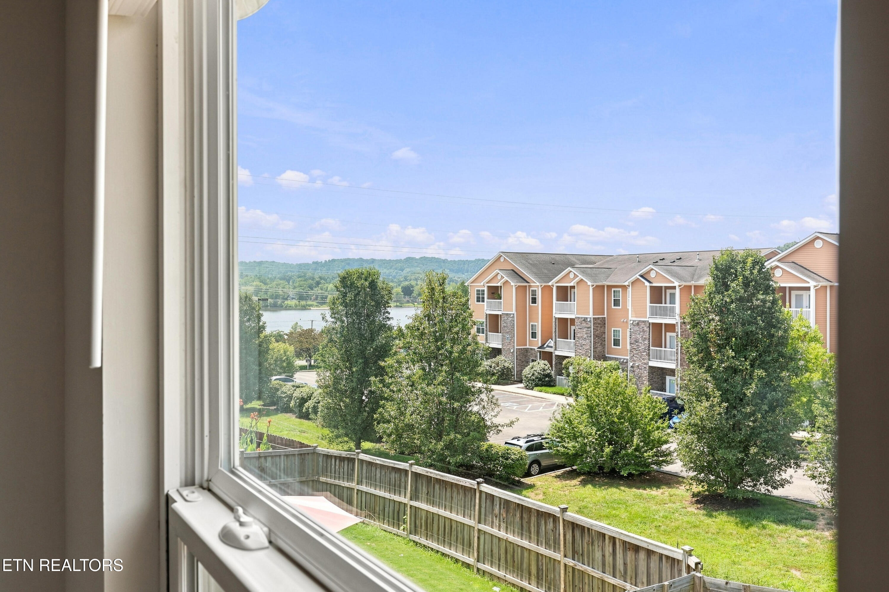 190 Ibis Loop Oak Ridge TN 37830