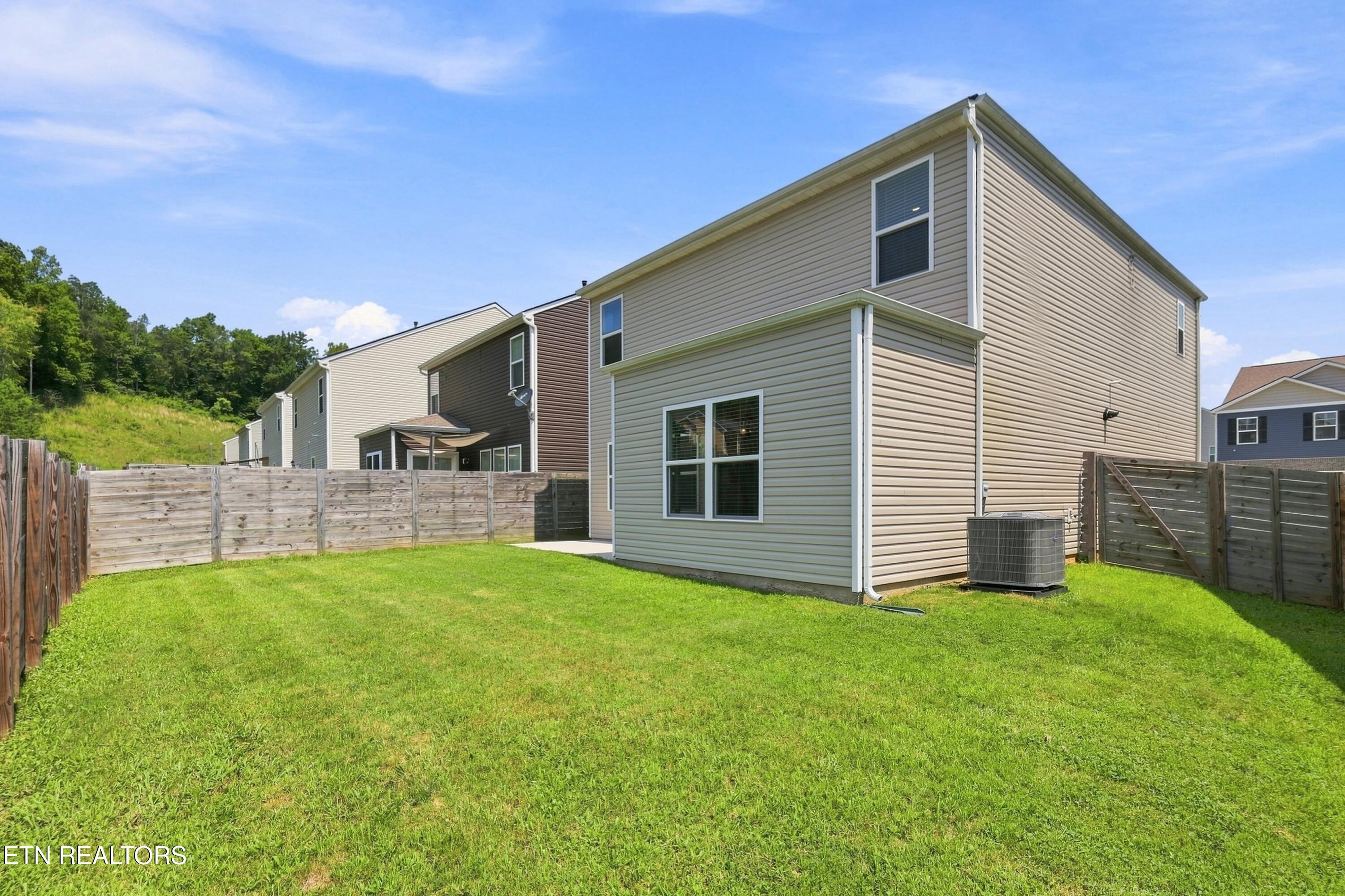 190 Ibis Loop Oak Ridge TN 37830