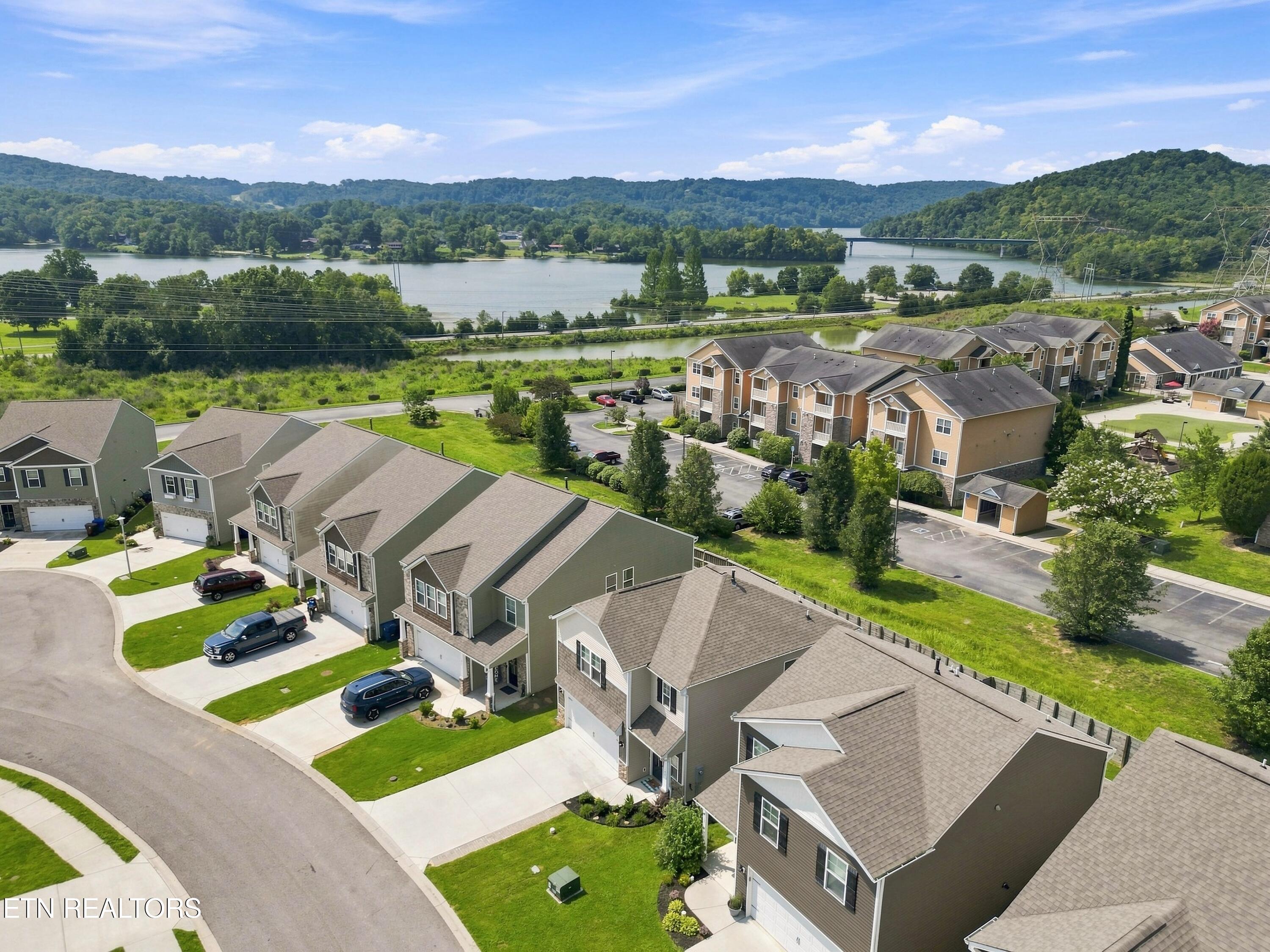 190 Ibis Loop Oak Ridge TN 37830