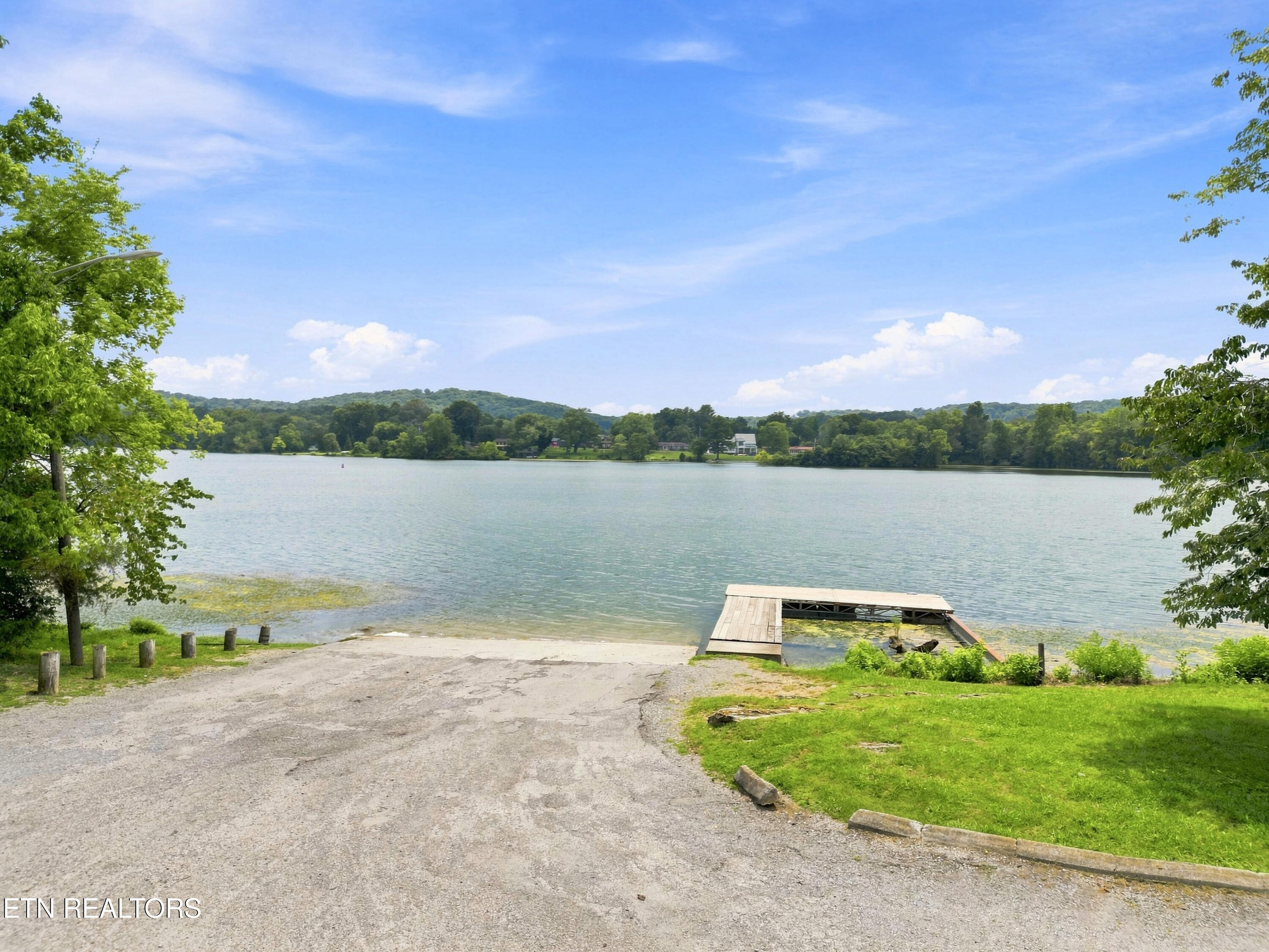 190 Ibis Loop Oak Ridge TN 37830