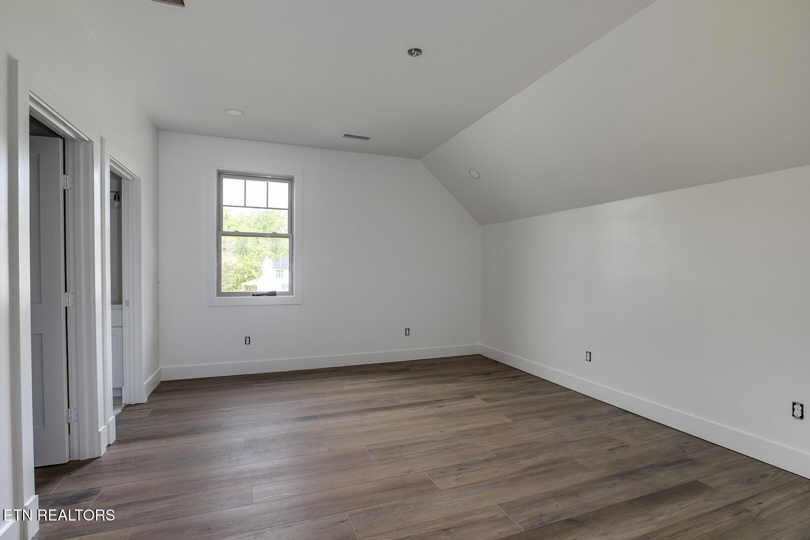 542 River Road Loudon TN 37774