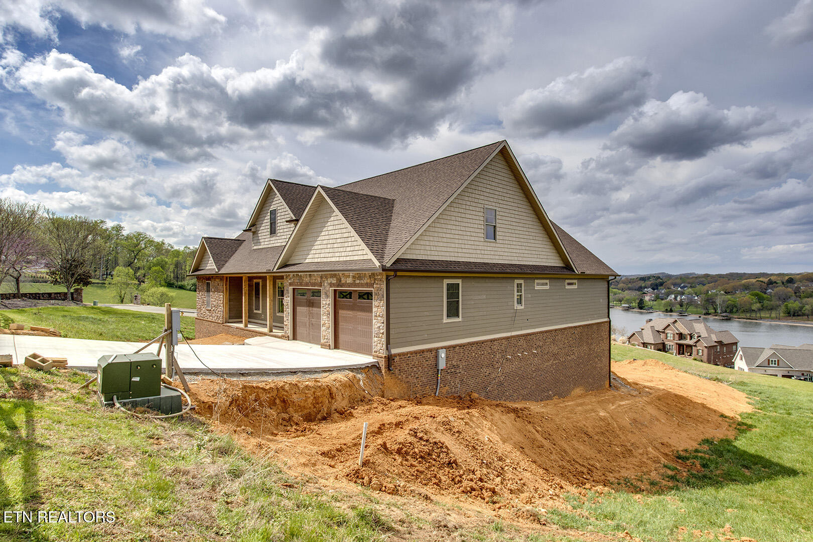 542 River Road Loudon TN 37774