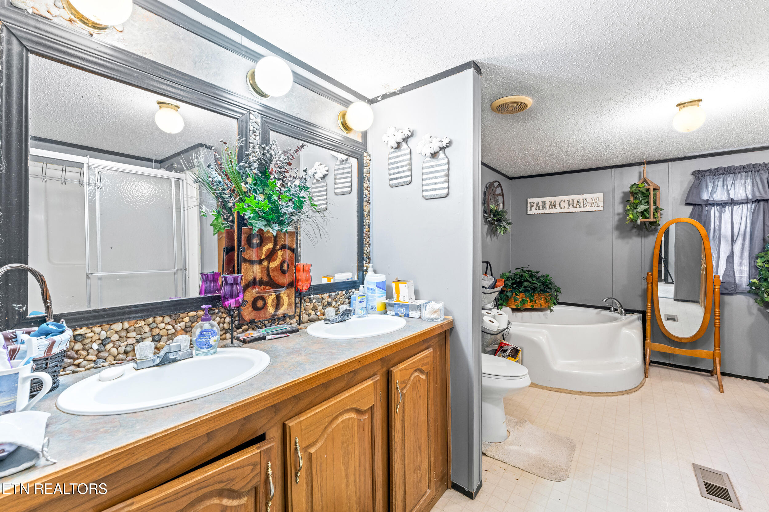 7726 Misty Point Way Knoxville TN 37914