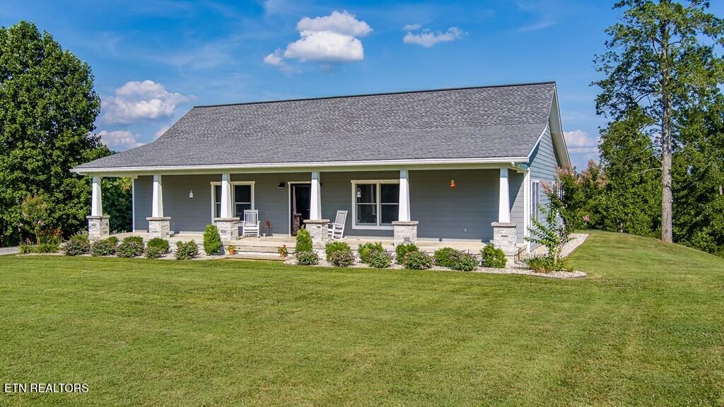 171 Lakeview Circle Byrdstown TN 38549