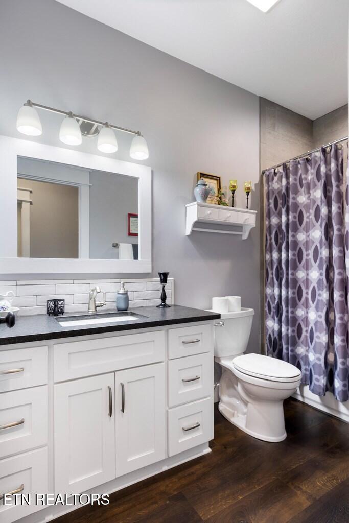 171 Lakeview Circle Byrdstown TN 38549