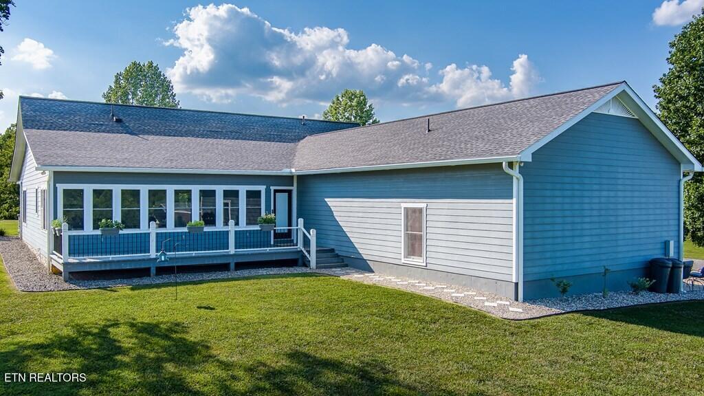 171 Lakeview Circle Byrdstown TN 38549